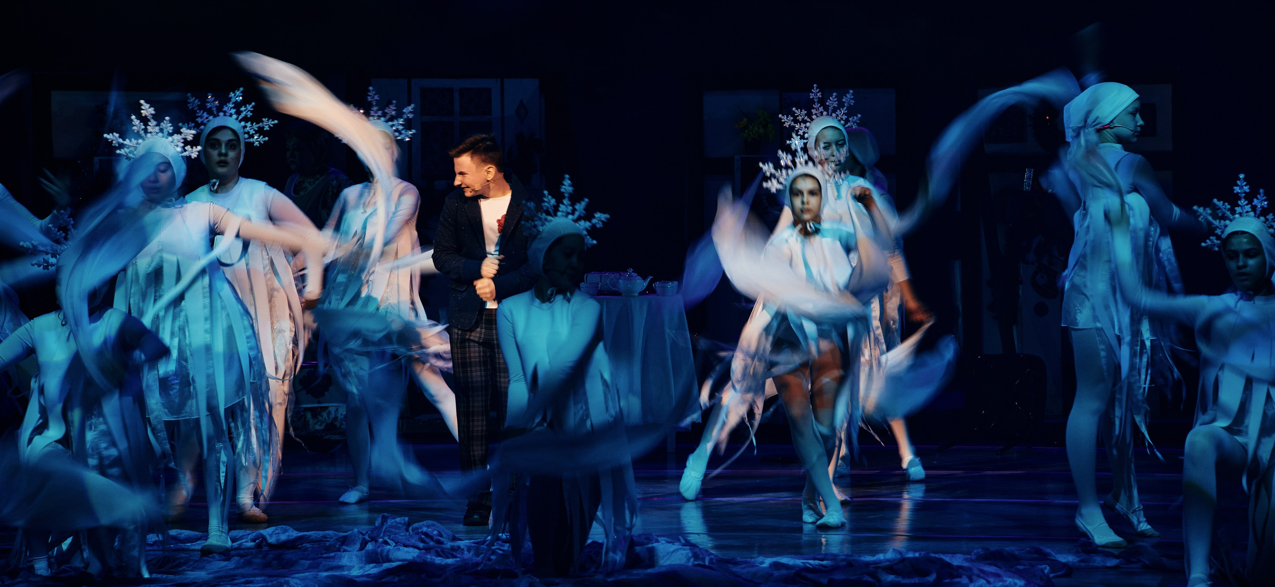 Спектакль «Снежная королева». Семейный и репортажной фотограф в Красноярске и Москве Виктор Бабинцев