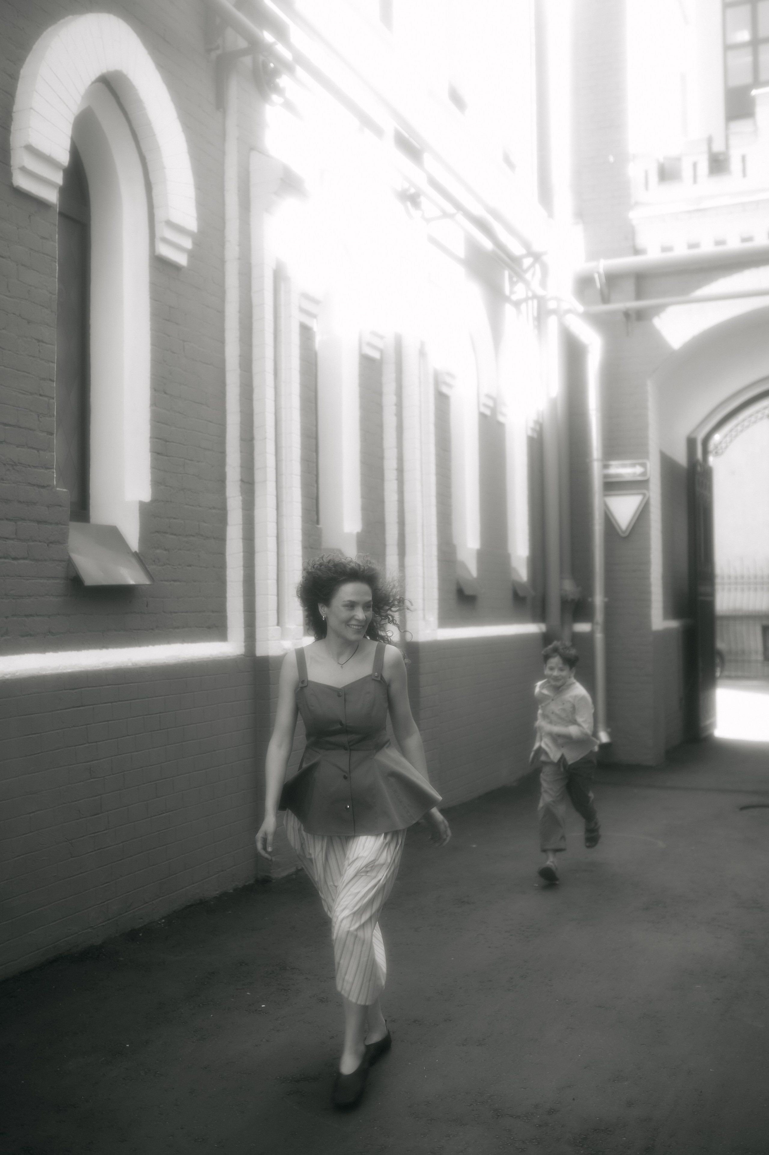 Олеся и Вова в центре Москвы. Семейный и свадебный lifestyle-фотограф в Москве Мария Петрова