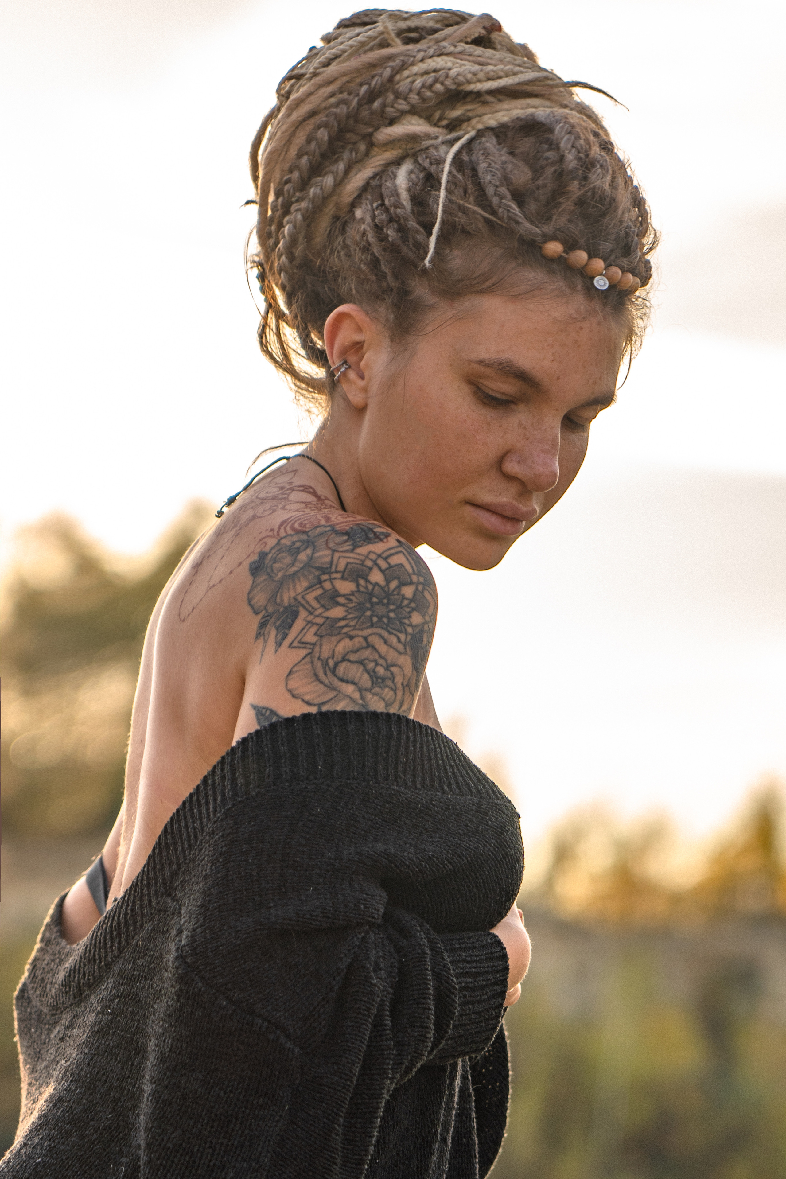 Семейная фотосессия для Люси, Айрата, Ясмин и Кекса в секретной локации на карьерах, где добывают известняк, в тридцати километрах от Москвы. Золотая осень, сентбярь, закат. 