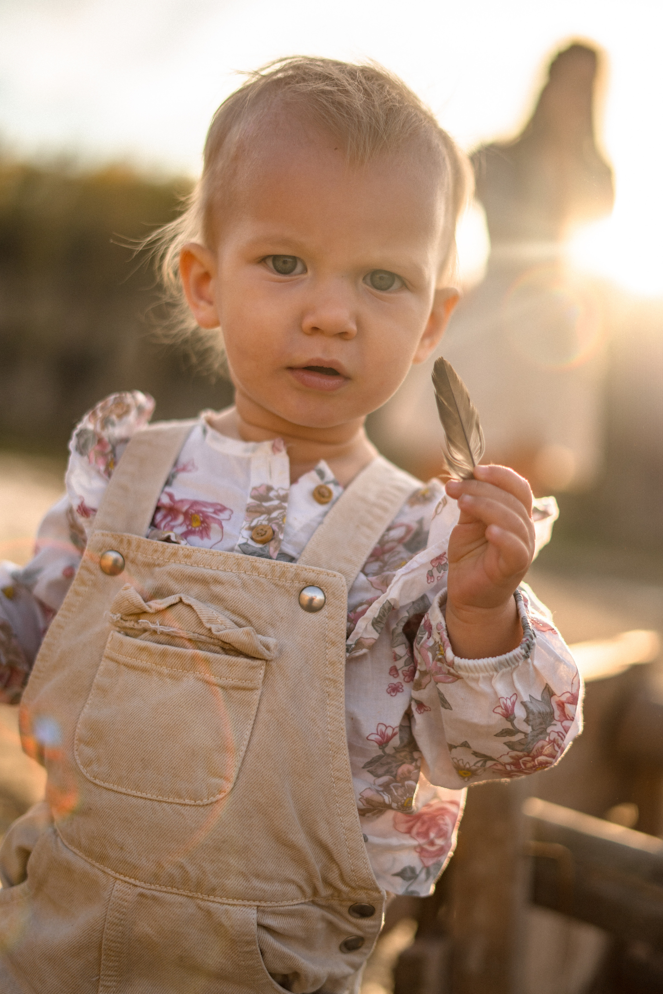 Семейная фотосессия для Люси, Айрата, Ясмин и Кекса в секретной локации на карьерах, где добывают известняк, в тридцати километрах от Москвы. Золотая осень, сентбярь, закат. 