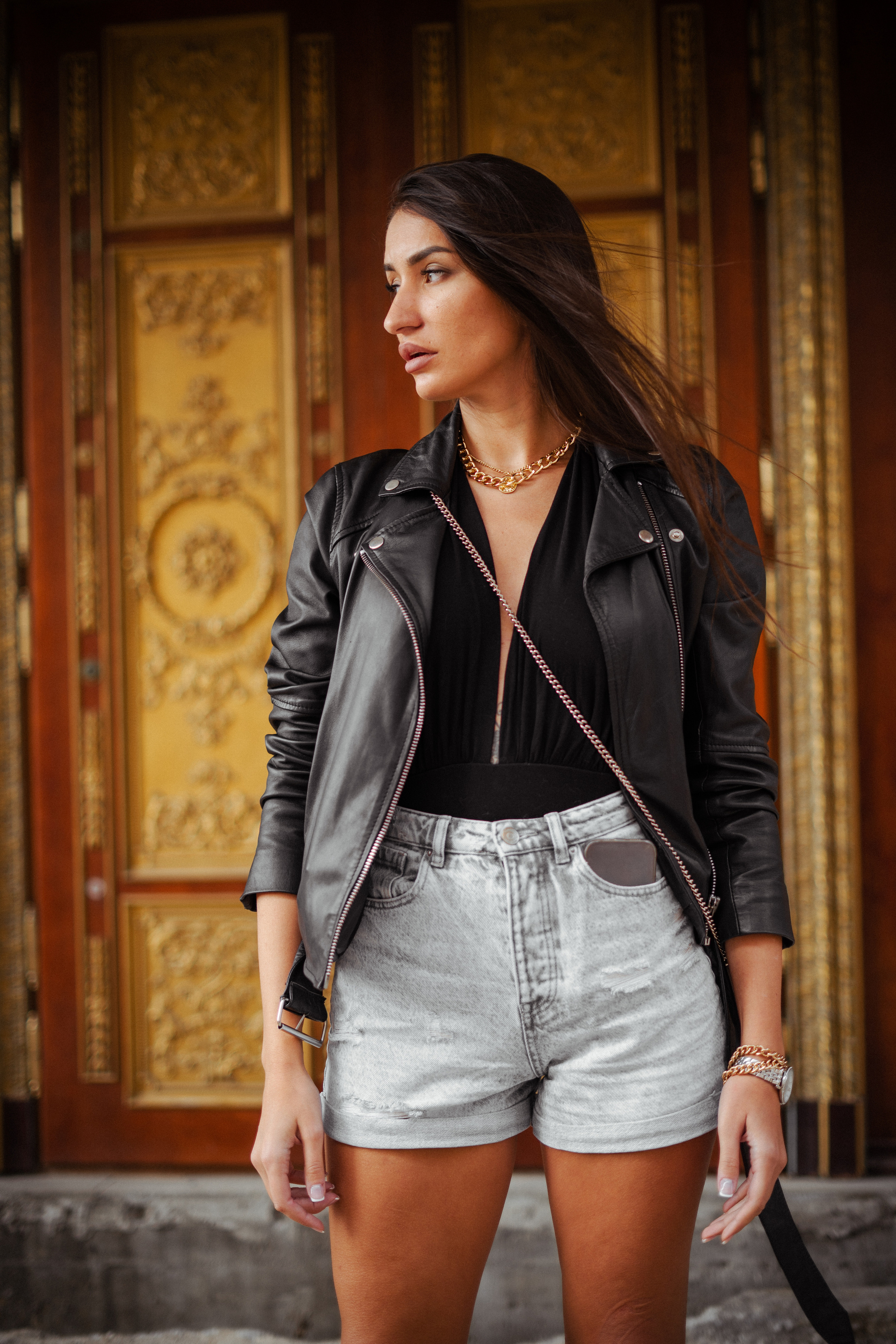 beautiful dark-haired girl