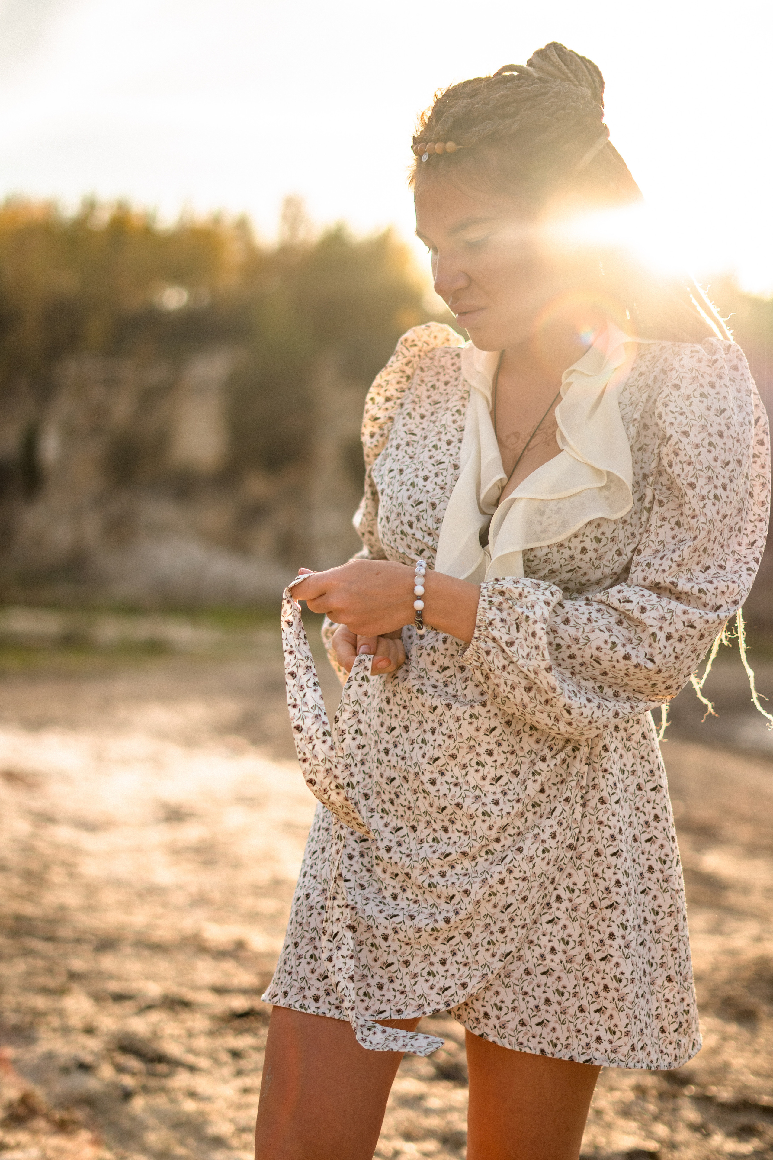 Семейная фотосессия для Люси, Айрата, Ясмин и Кекса в секретной локации на карьерах, где добывают известняк, в тридцати километрах от Москвы. Золотая осень, сентбярь, закат. 