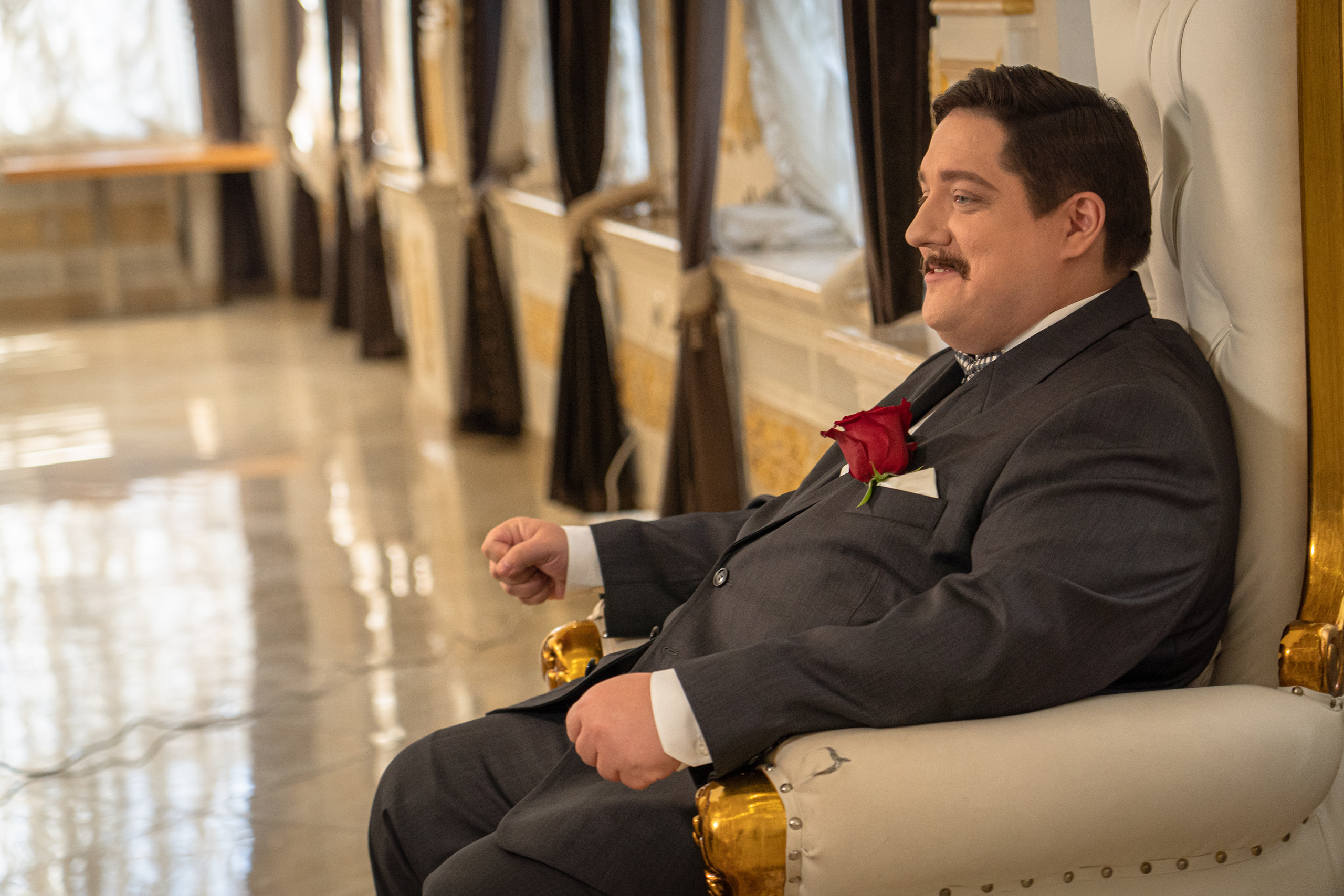 Съемка бэкстейджа сериала Сергея Жигунова Три друга, клад и матрос Кошка я была фотографом на мероприятии на финальном съемочном дне с огромной съемочной командой — операторы, режиссеры, актеры, гримеры, стилисты, костюмеры киношники киноделы кино киноплощадка 