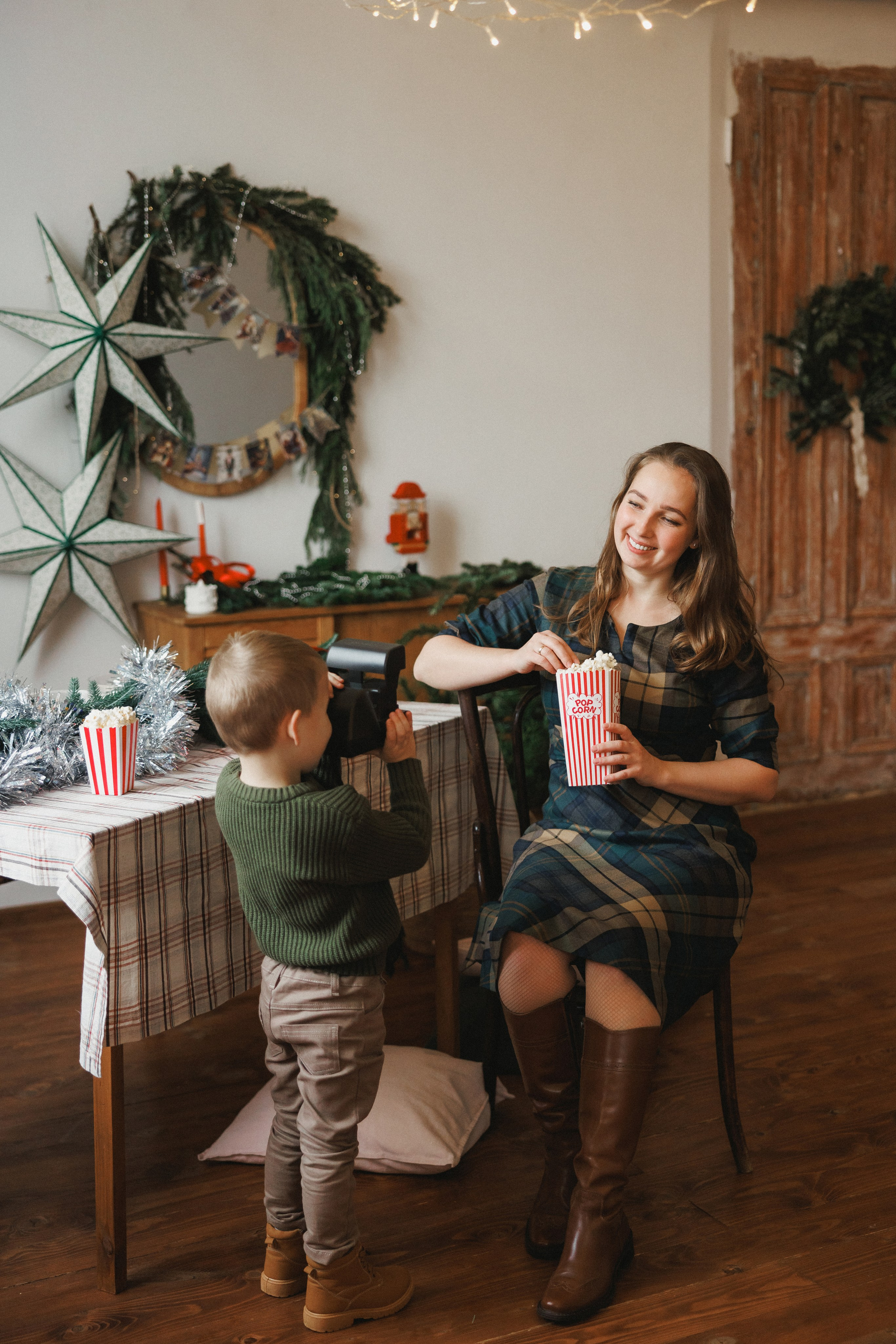 Новогодняя фотосессия в фотостудии «Берлин», город Краснодар. Семейный и детский фотограф в Краснодаре Анна Трашкова