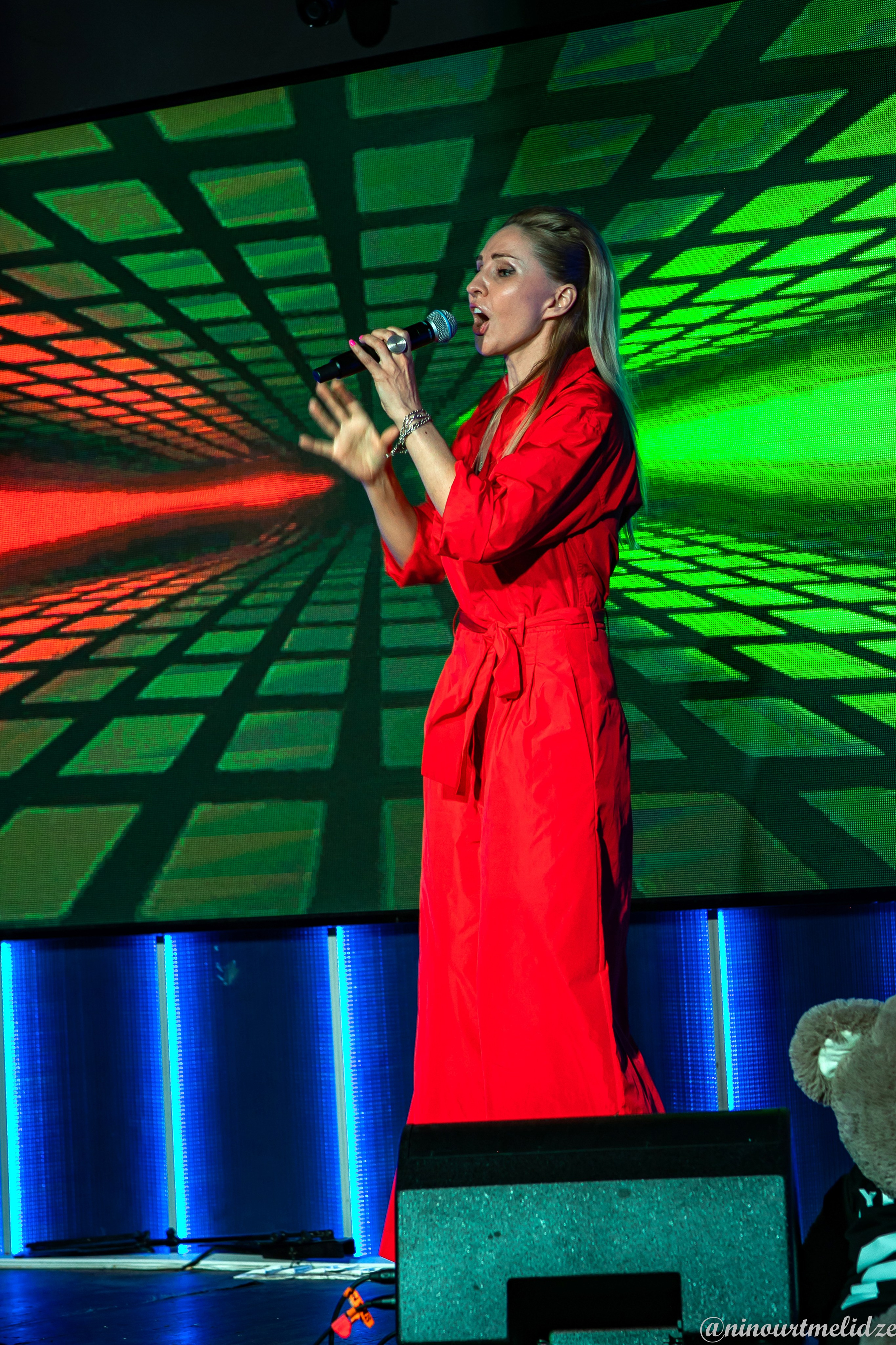 Презентация клипа Милы Романиди. Art photographer Nino