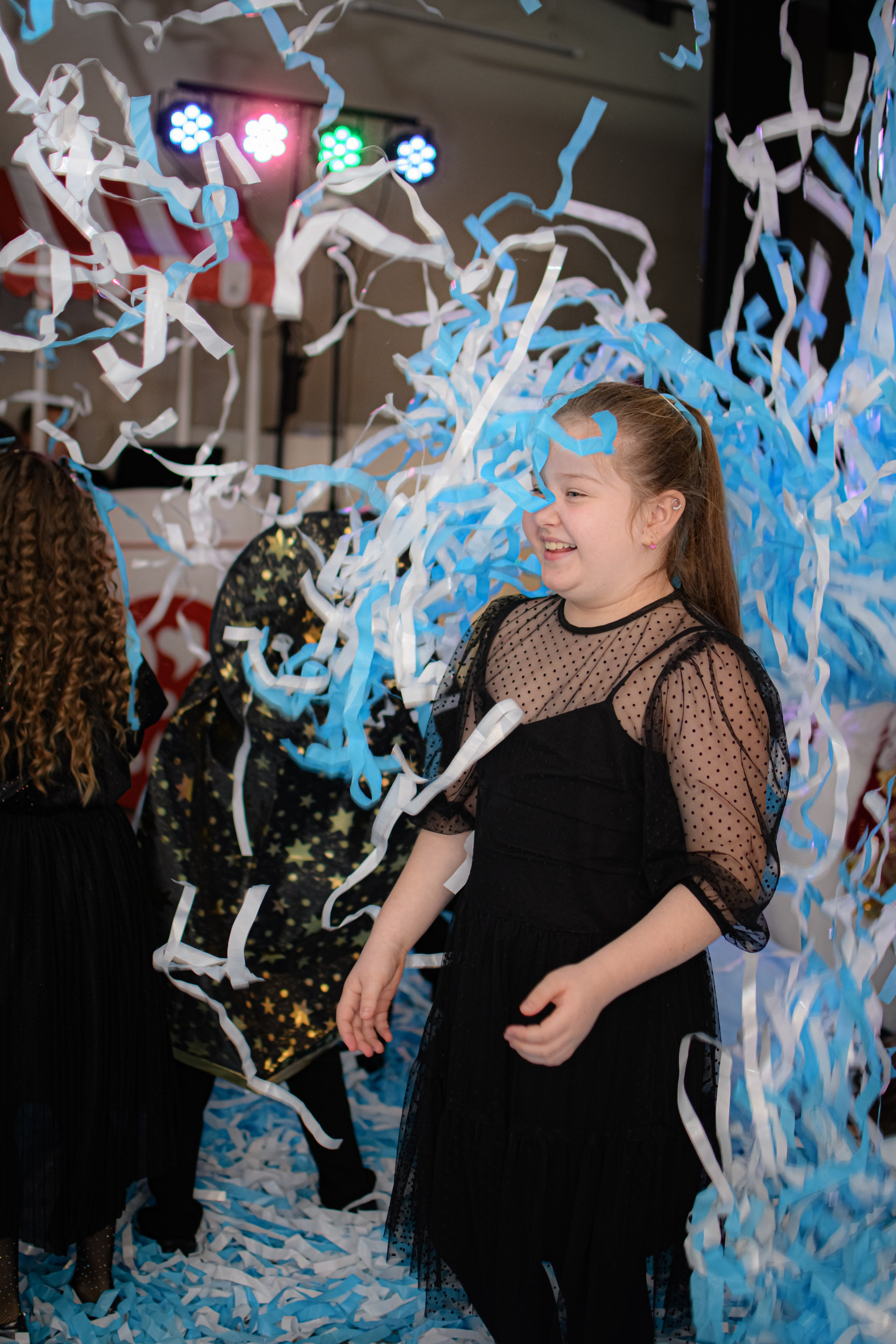 HAPPY NEW YEAR. Photokarish