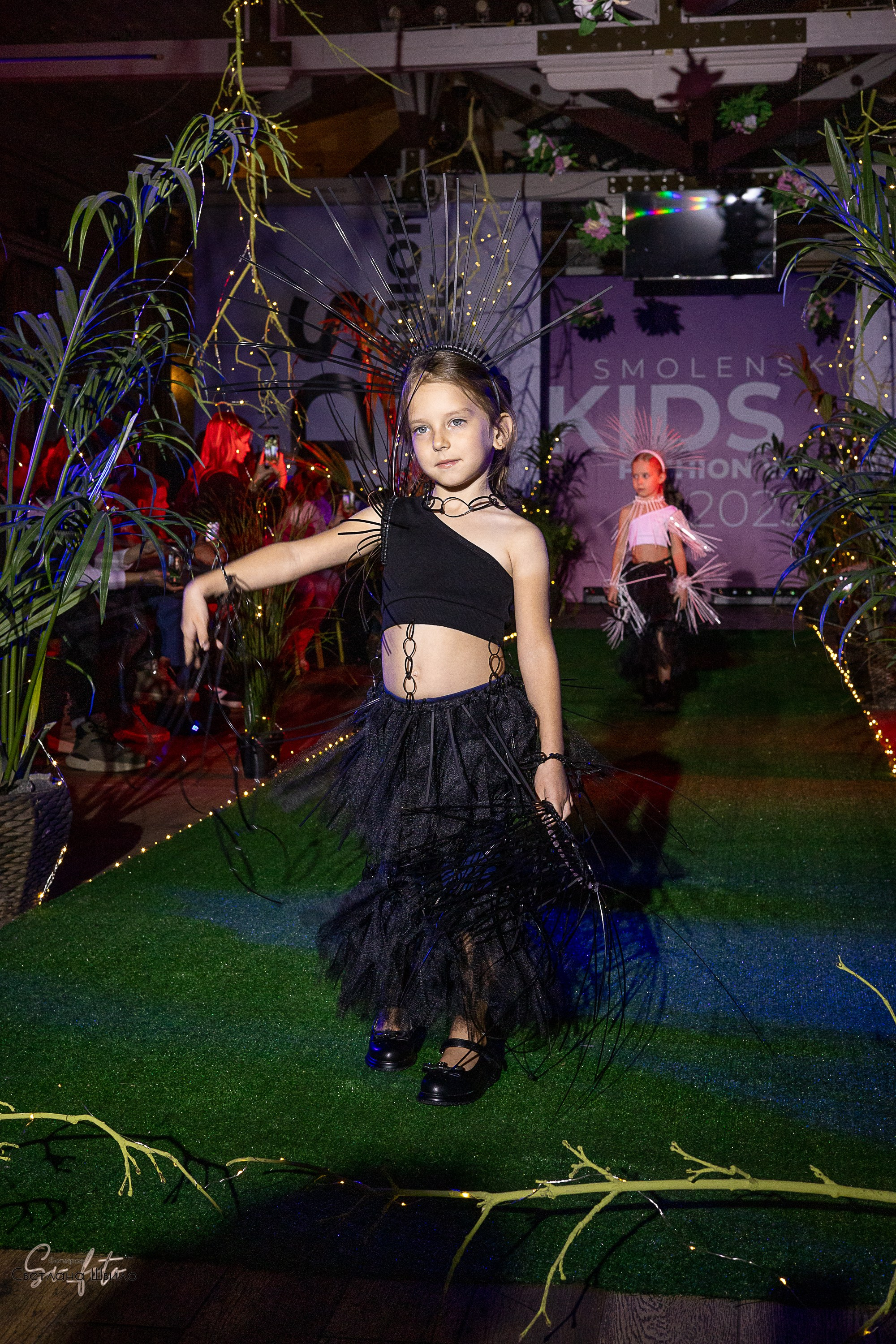 Smolensk Fashion Week_показы_ДЕНЬ 3_ФИНАЛ_Алиса в стране чудес. Главная