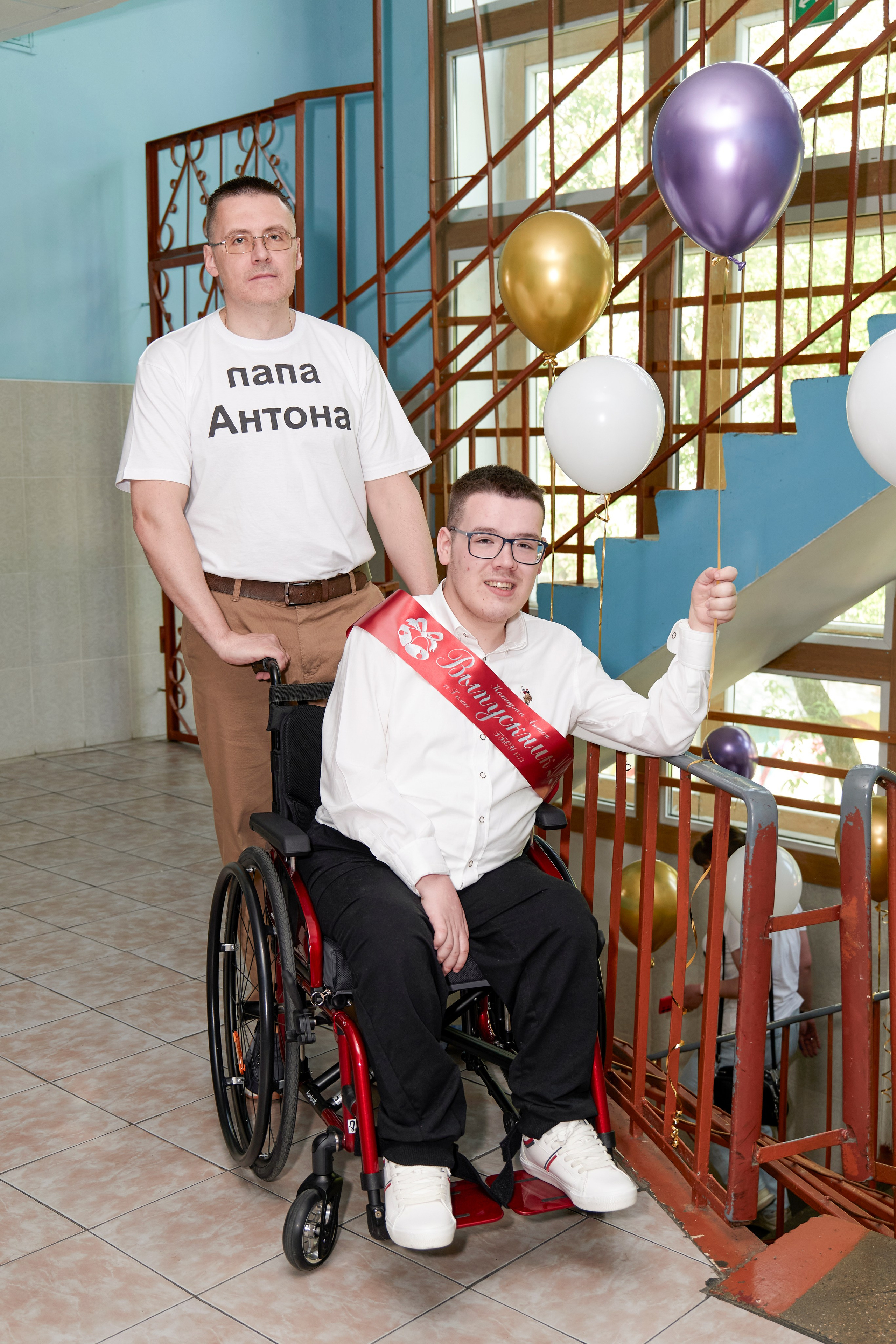 Последний звонок школа 1413. Детский и семейный фотограф г. Москва Оксана Катаджи