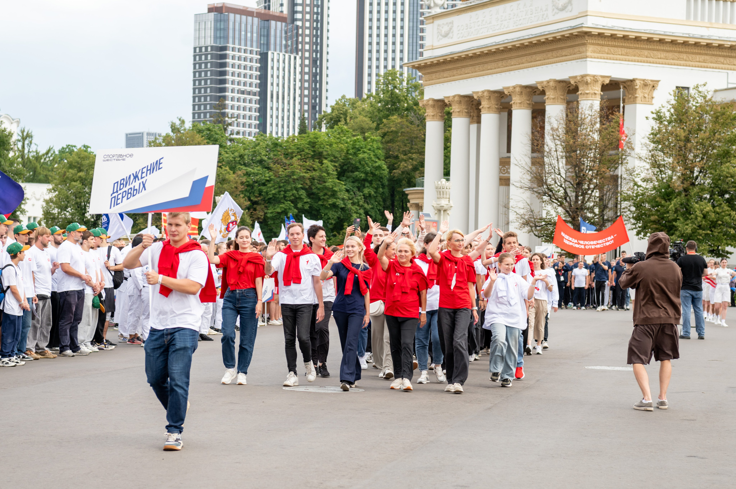 Спортивное шествие посвященное Дню физкультурника!. Детский и семейный фотограф г. Москва Оксана Катаджи