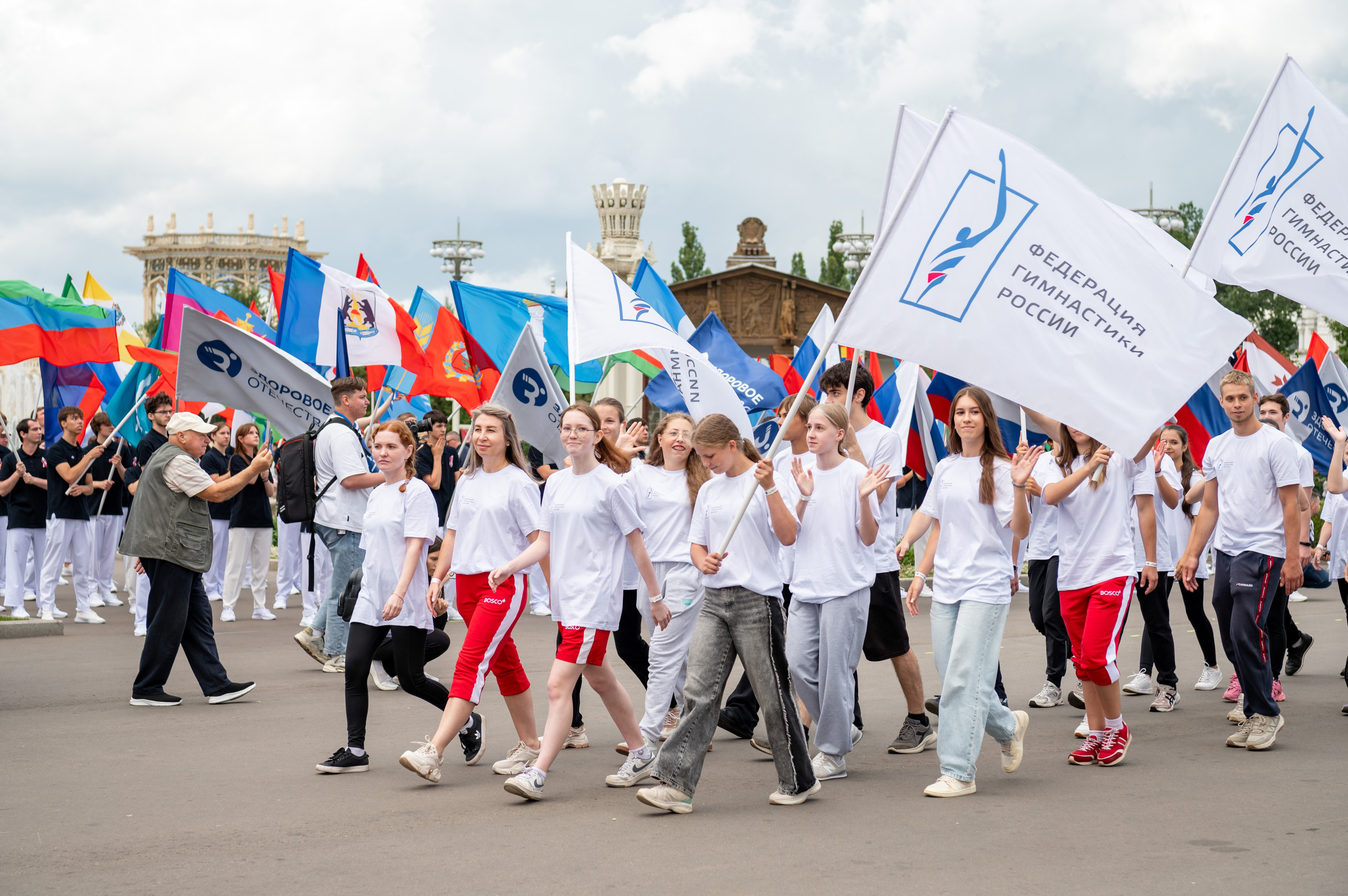 Спортивное шествие посвященное Дню физкультурника!. Детский и семейный фотограф г. Москва Оксана Катаджи