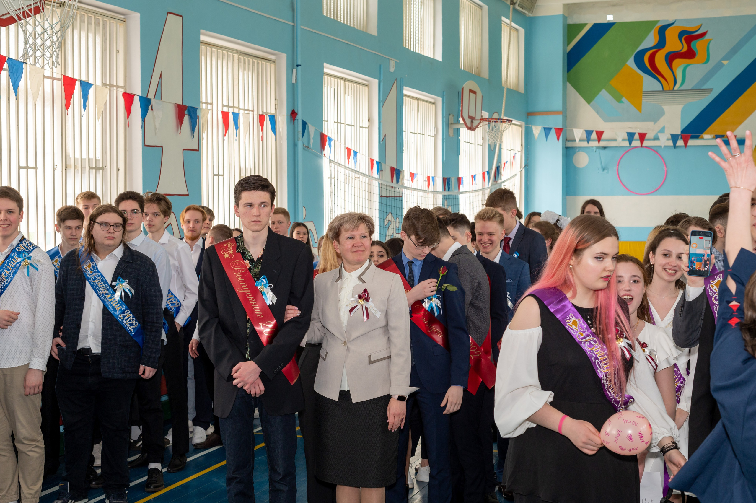 Последний звонок Школа 1412. Детский и семейный фотограф г. Москва Оксана Катаджи