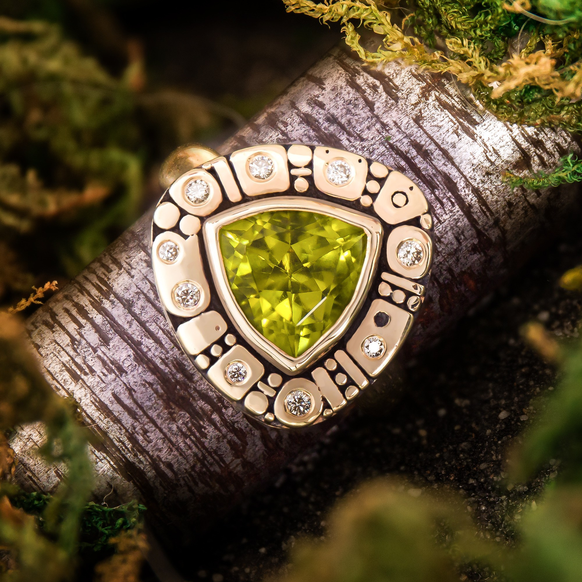 IRStudio: фотосъемка ювелирных изделий. Рекламный и предметный фотограф Марченков Антон