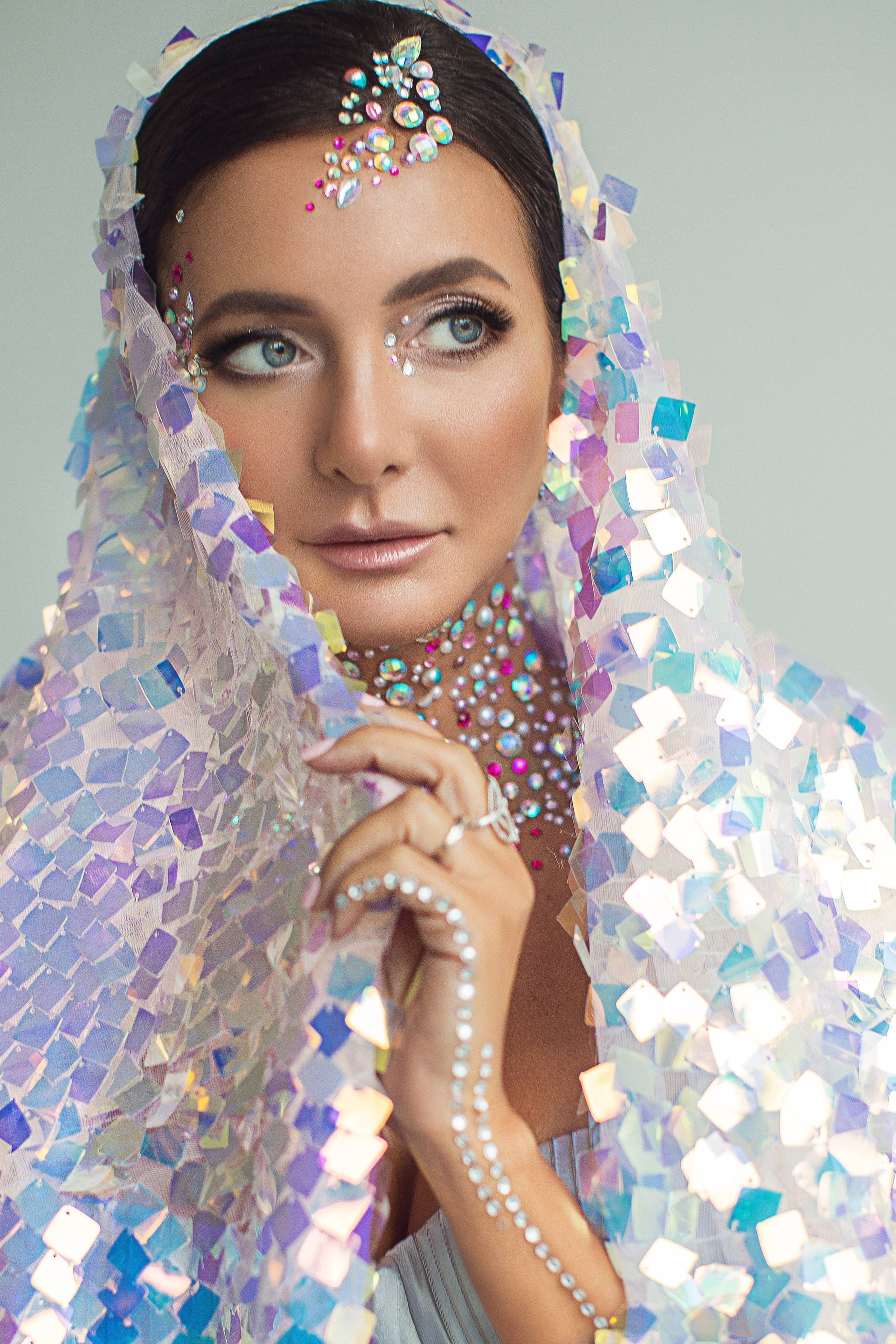 Женский портрет. Женский фотограф в Санк-Петербурге и Москве — фотосессия девушки в студии, портрет, фотосъемка