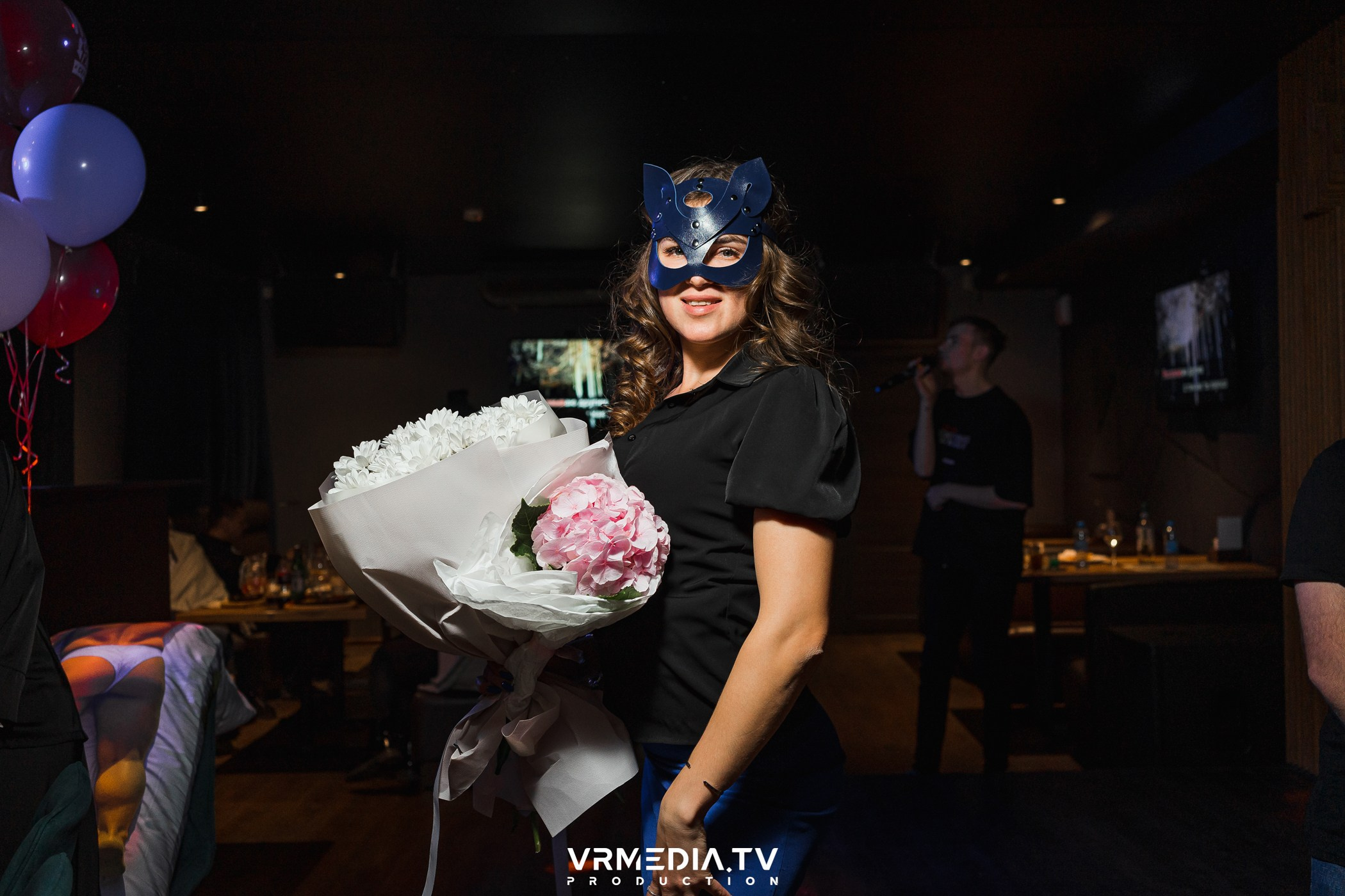 Halloween ARACHNOPHOBIA в баре «Друзья»