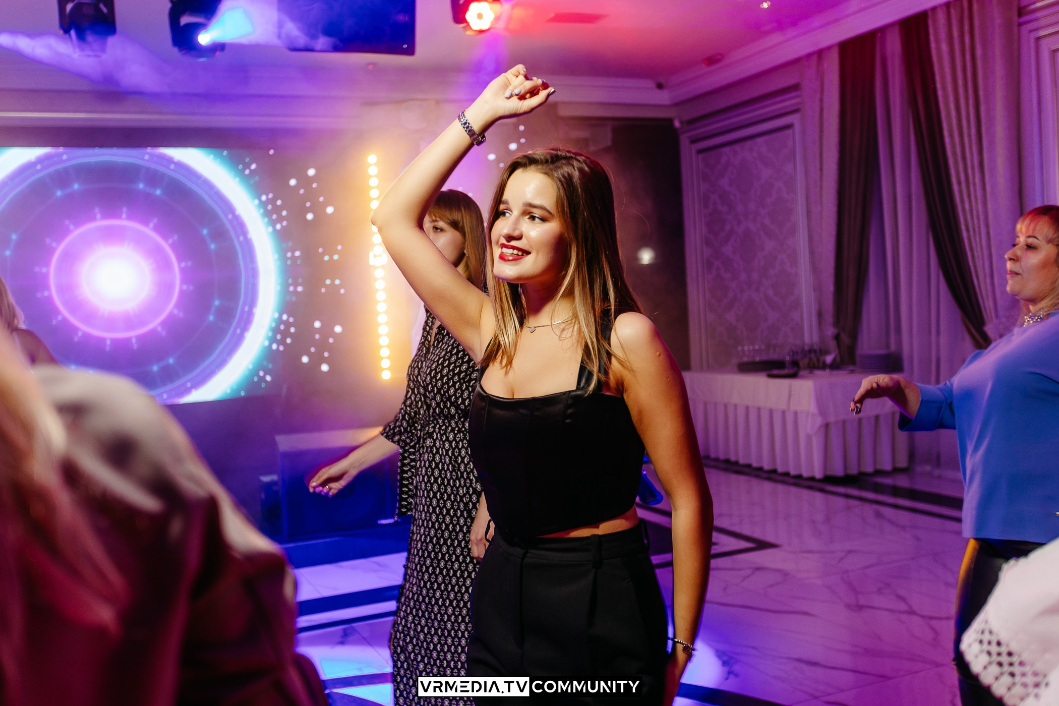 Мюзикл «12 Месяцев» в ресторане «Лазурный берег»