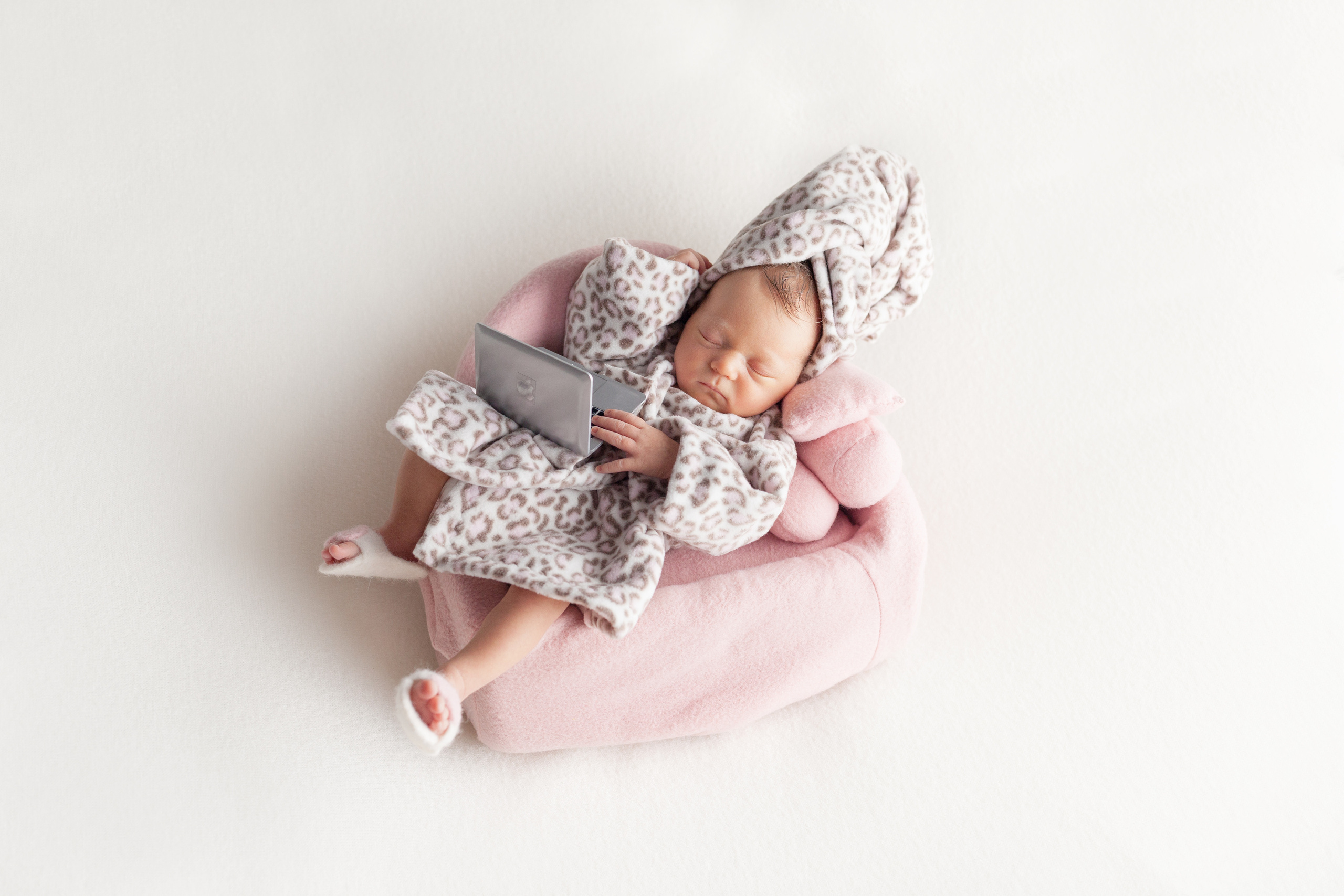 Newborn. Фотограф новорождённых в Самаре