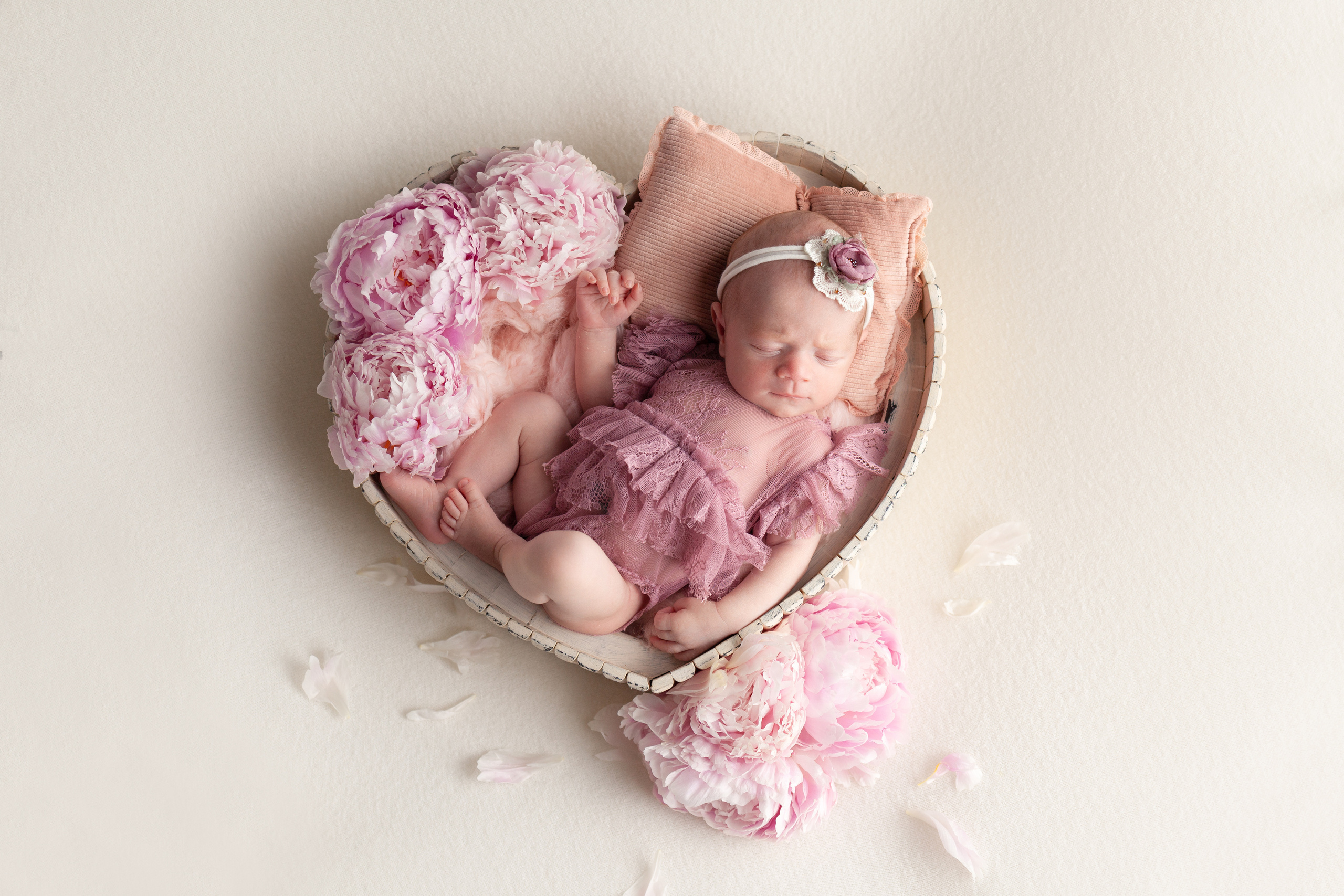 Newborn. Фотограф новорождённых в Самаре