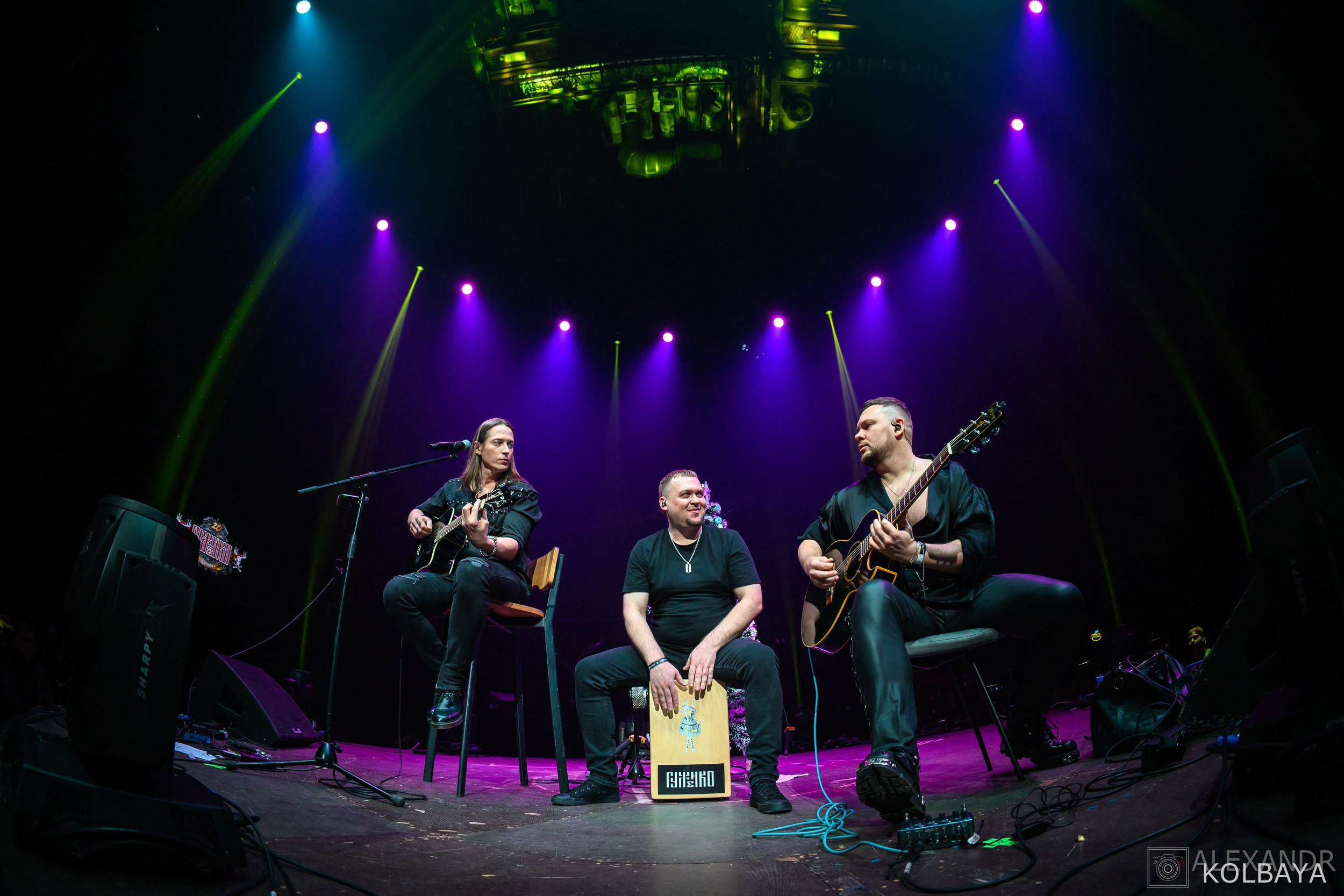 Фоторепортаж с Метал-Елки 2026. Концертный и театральный репортажный фотограф в Москве Александр Колбая
