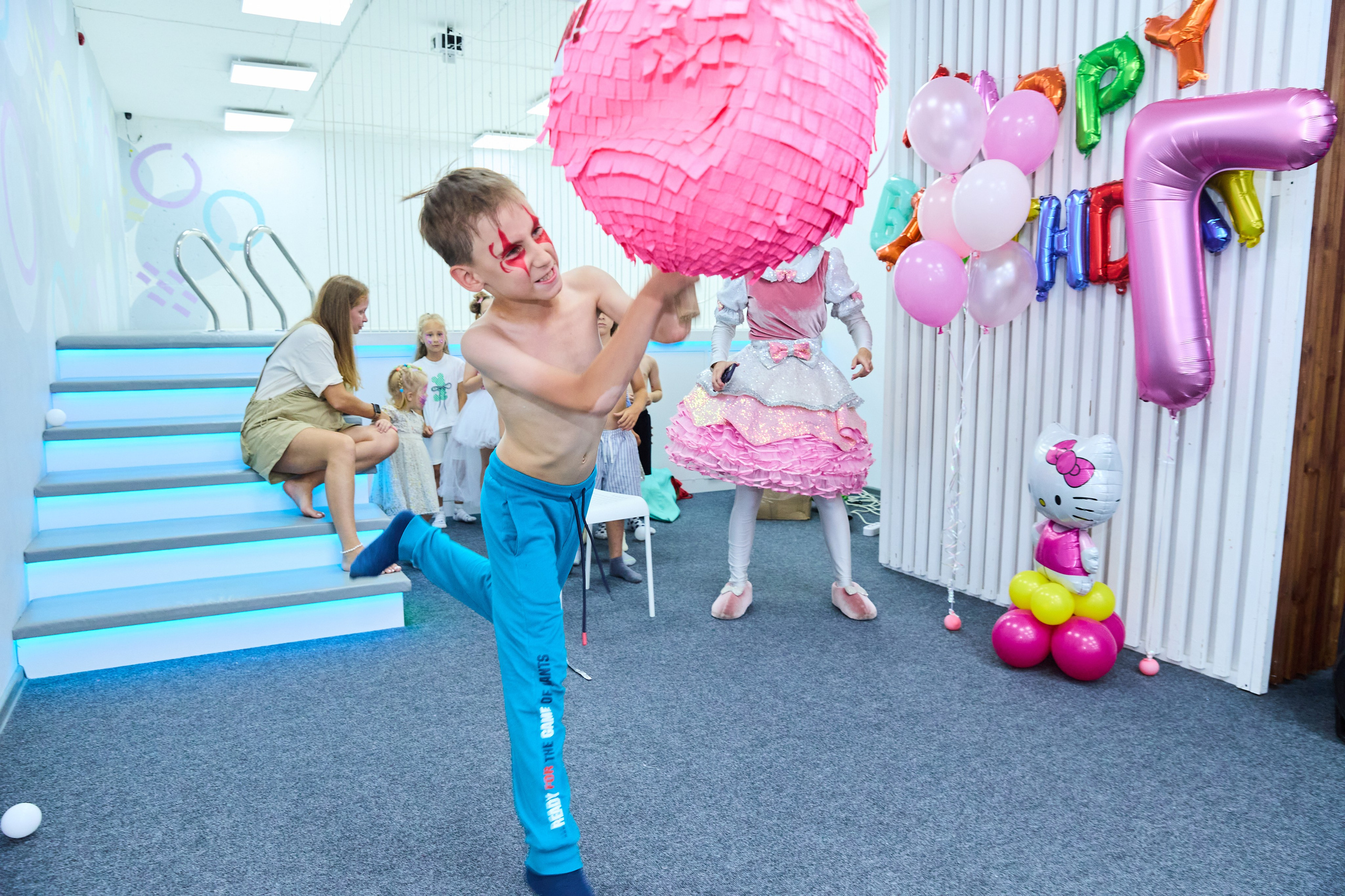 ДЕНЬ РОЖДЕНИЯ. ФОТОГРАФ ВО ВЛАДИВОСТОКЕ| СВАДЕБНЫЙ ФОТОГРАФ