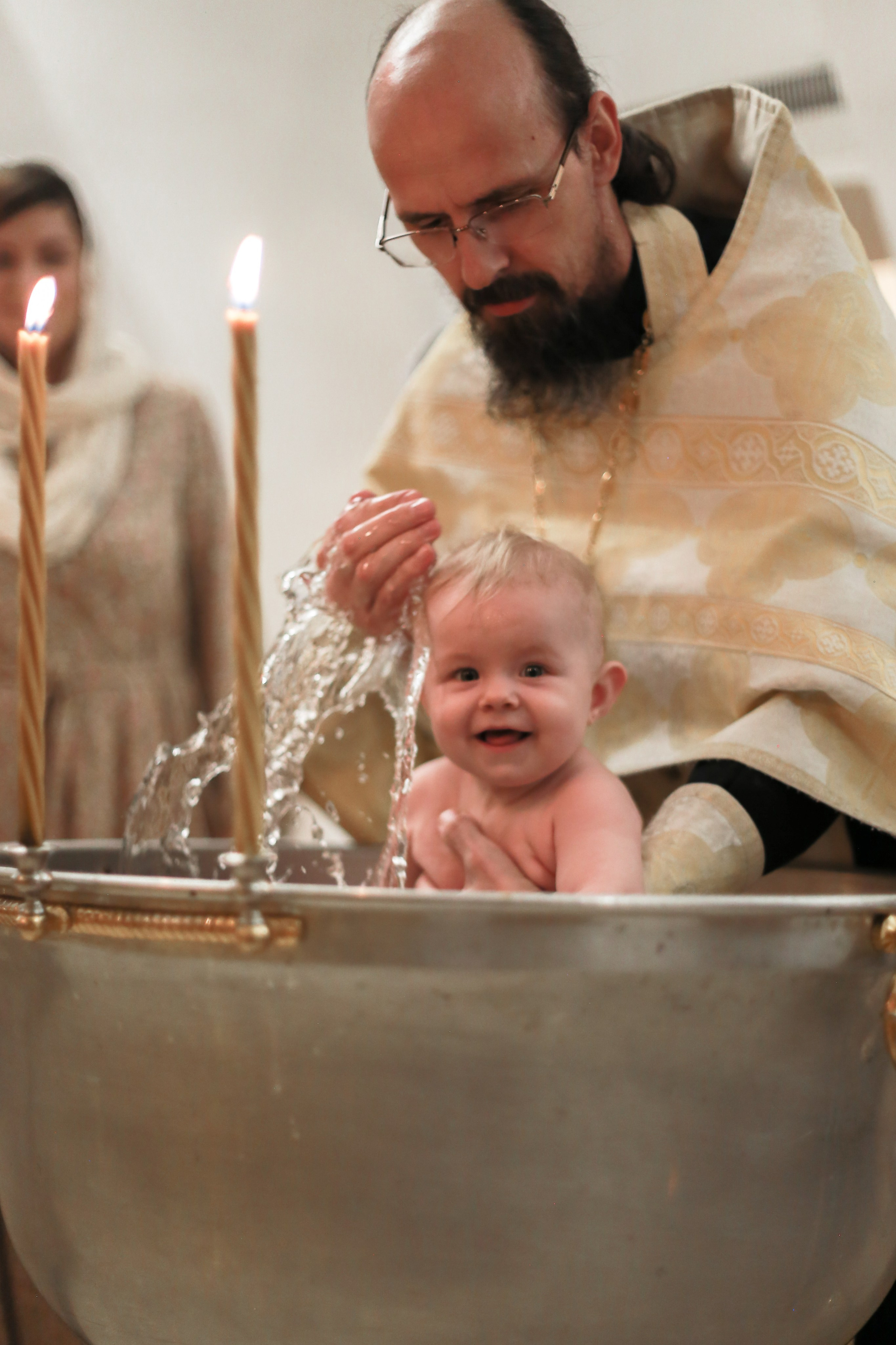 Крещение Машеньки. Храм Живоначальной Троицы в Останкино. Антонина Морозова, профессиональный семейный фотограф видеограф