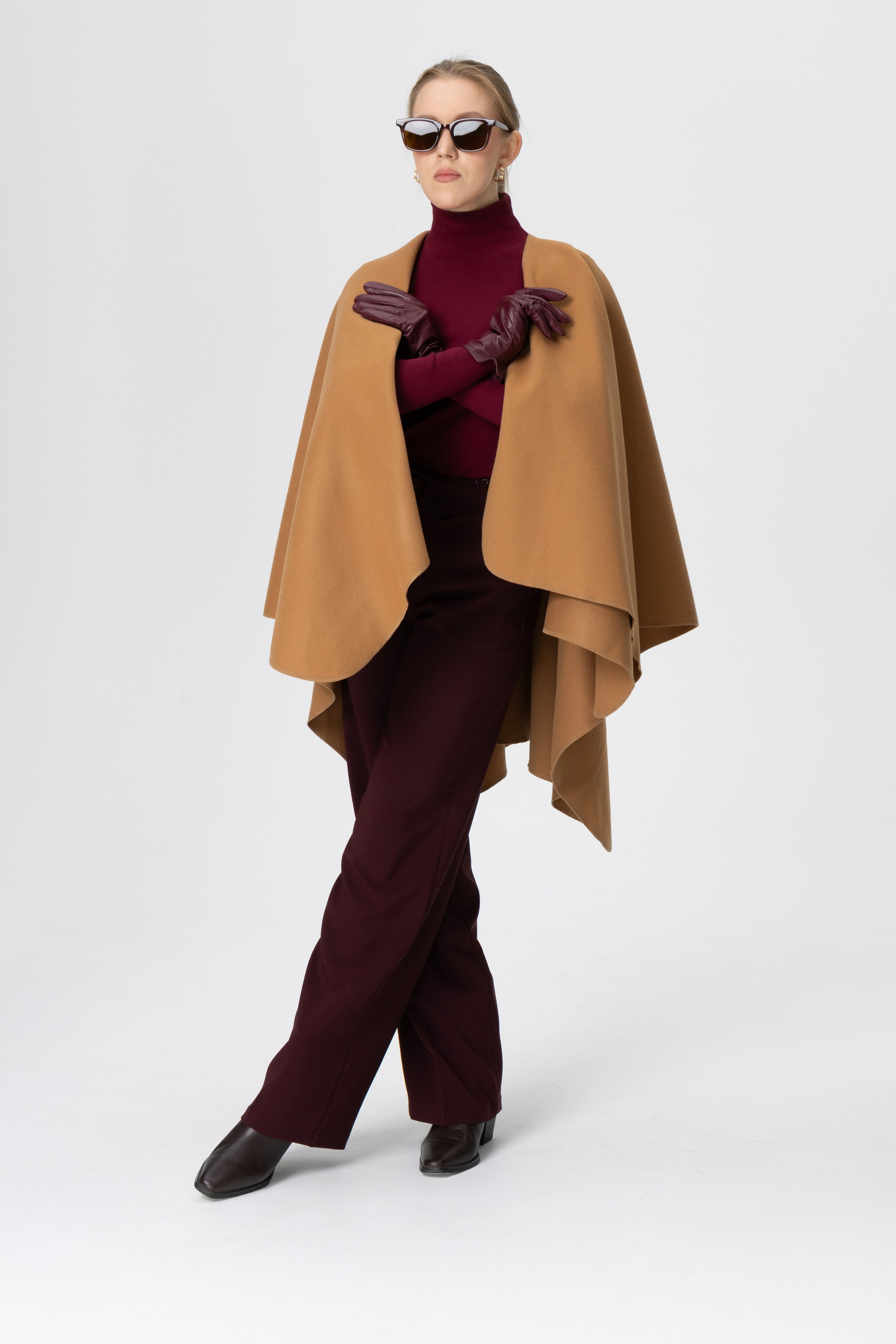 Кожа, трикотаж и кашемир. Главная