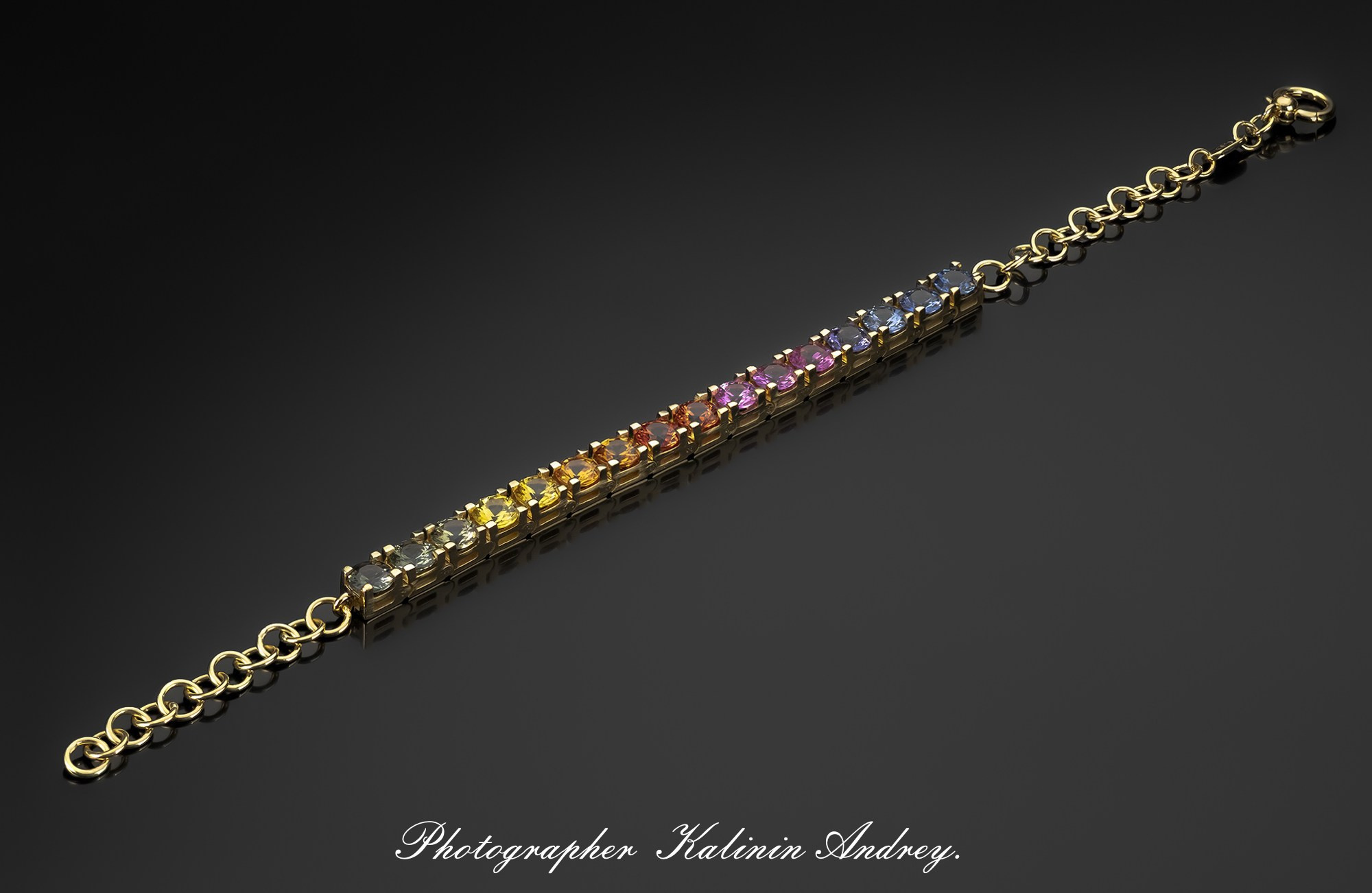 Рекламная эксклюзивная предметная фотосъёмка ювелирных изделий в Москве  тел +7 966-003-13-07. Высококачественная профессиональная рекламная фотосъёмка ювелирных украшений, драгоценных камней в Москве. Обучение, консультация