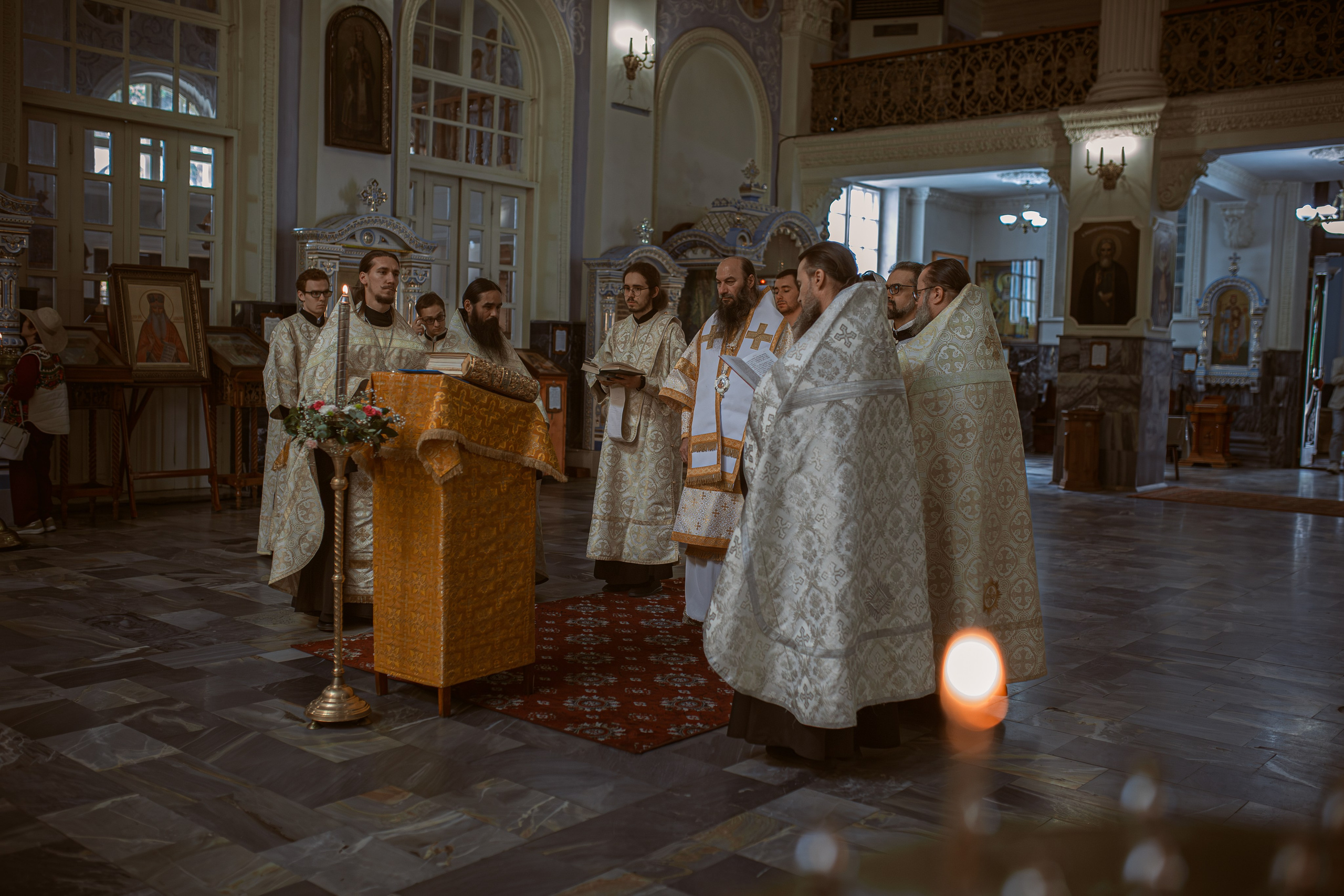 Венчание в Успенском соборе Ташкента (на Госпитальном)