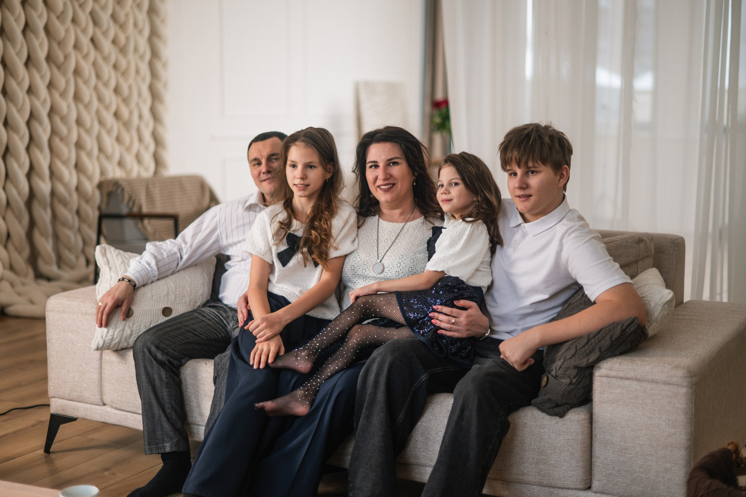 Семейная Фотосессия. Я Ольга Казанцева, фотографирую снимаю ваши киноистории и печатаю фото и цифровые портреты на холсте