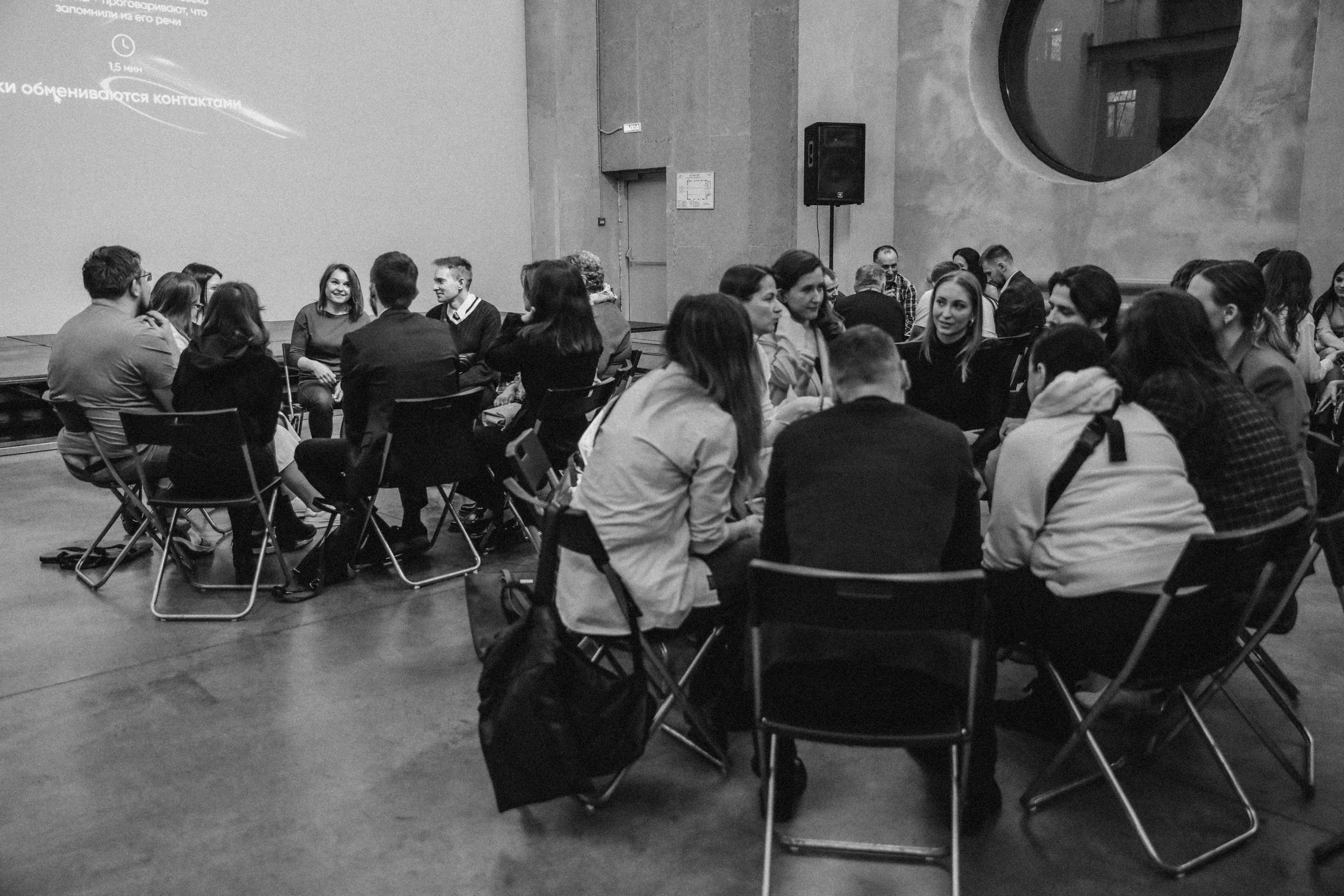 БИЗНЕС ФАКТ. Photographer Viktoriya Markushina «My world throug»