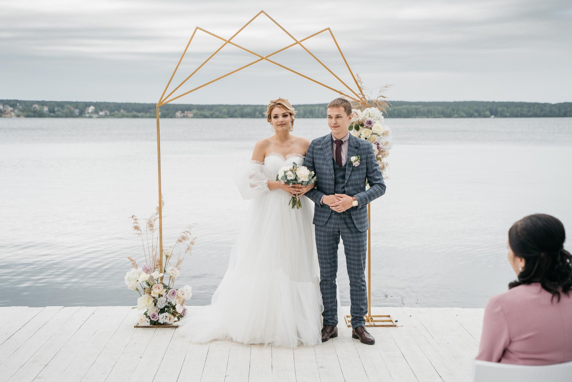 Свадебная фотосессия в парке Харитоновых, свадебная фотосессия в парке, на природе. Красивая пара, помогу запечатлеть ваше свадебное событие. Фотограф Татьяна Мамонтова