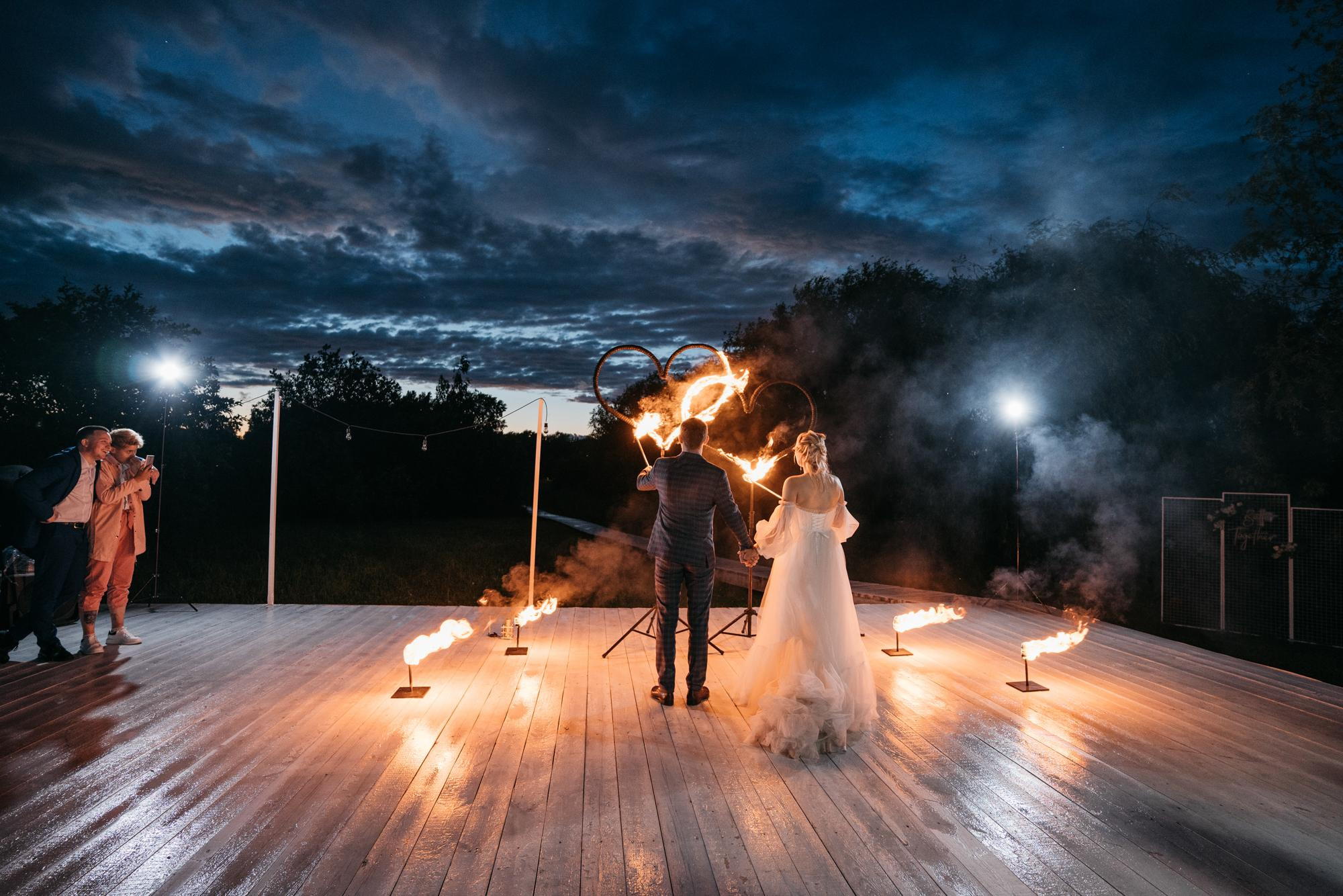 Свадебная фотосессия в парке Харитоновых, свадебная фотосессия в парке, на природе. Красивая пара, помогу запечатлеть ваше свадебное событие. Фотограф Татьяна Мамонтова