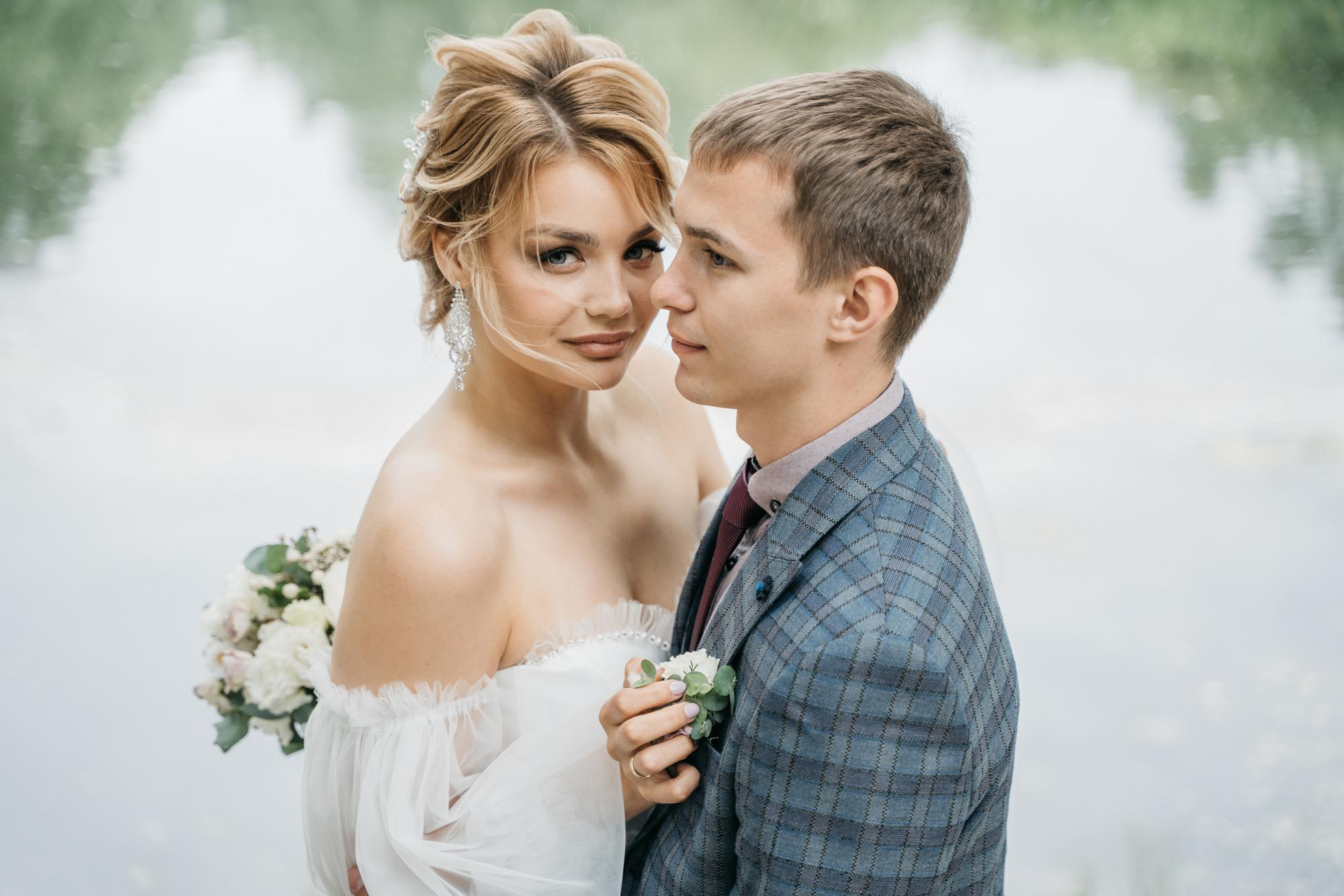 Свадебная фотосессия в парке Харитоновых, свадебная фотосессия в парке, на природе. Красивая пара, помогу запечатлеть ваше свадебное событие. Фотограф Татьяна Мамонтова