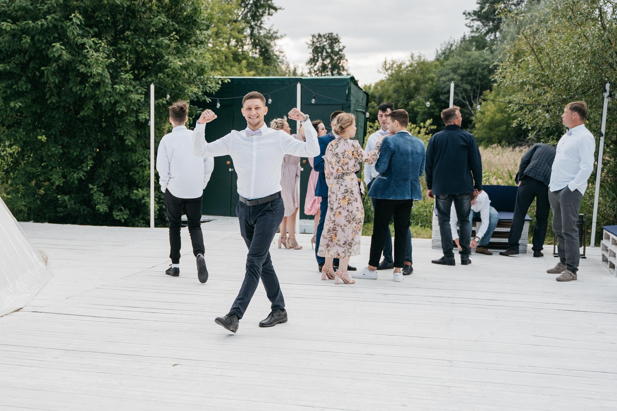 Свадебная фотосессия в парке Харитоновых, свадебная фотосессия в парке, на природе. Красивая пара, помогу запечатлеть ваше свадебное событие. Фотограф Татьяна Мамонтова