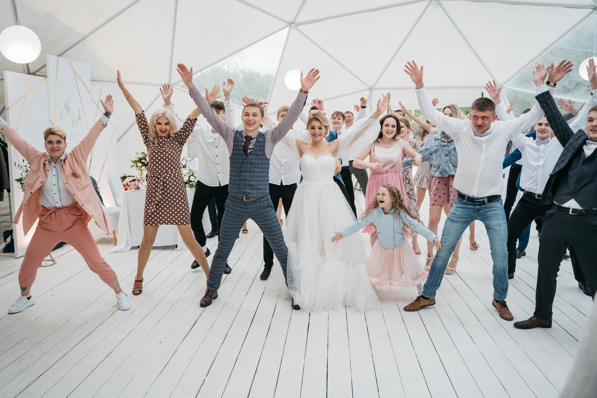 Свадебная фотосессия в парке Харитоновых, свадебная фотосессия в парке, на природе. Красивая пара, помогу запечатлеть ваше свадебное событие. Фотограф Татьяна Мамонтова