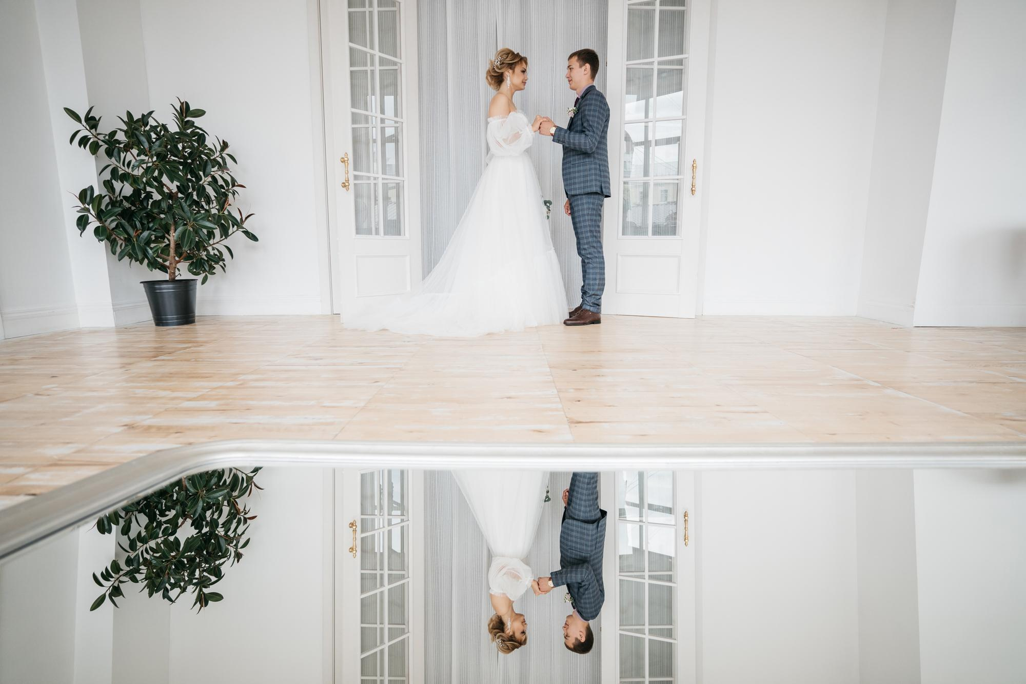 Свадебная фотосессия в парке Харитоновых, свадебная фотосессия в парке, на природе. Красивая пара, помогу запечатлеть ваше свадебное событие. Фотограф Татьяна Мамонтова