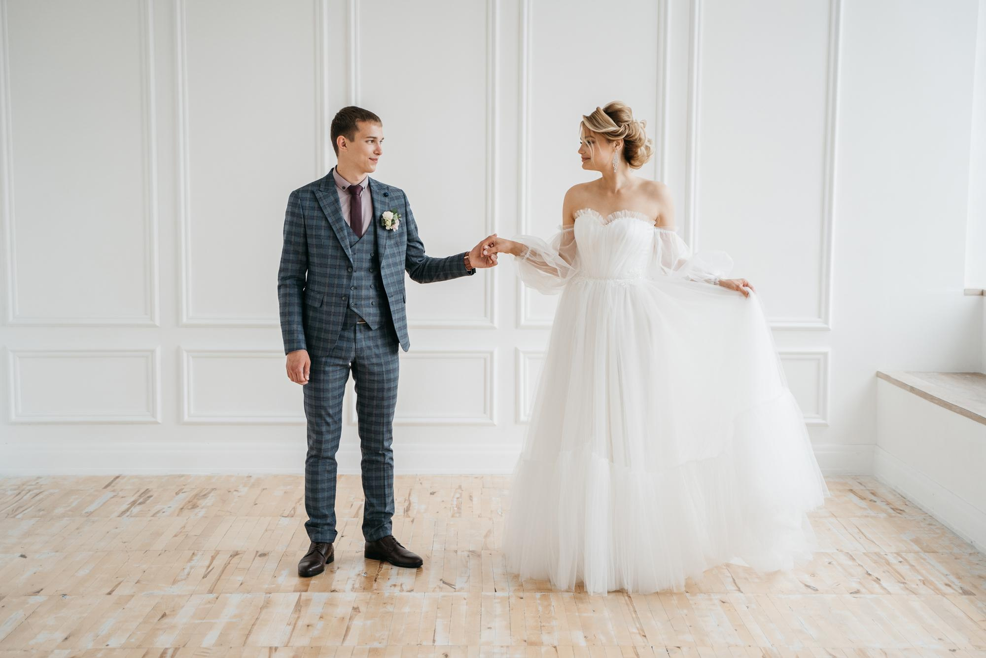 Свадебная фотосессия в парке Харитоновых, свадебная фотосессия в парке, на природе. Красивая пара, помогу запечатлеть ваше свадебное событие. Фотограф Татьяна Мамонтова