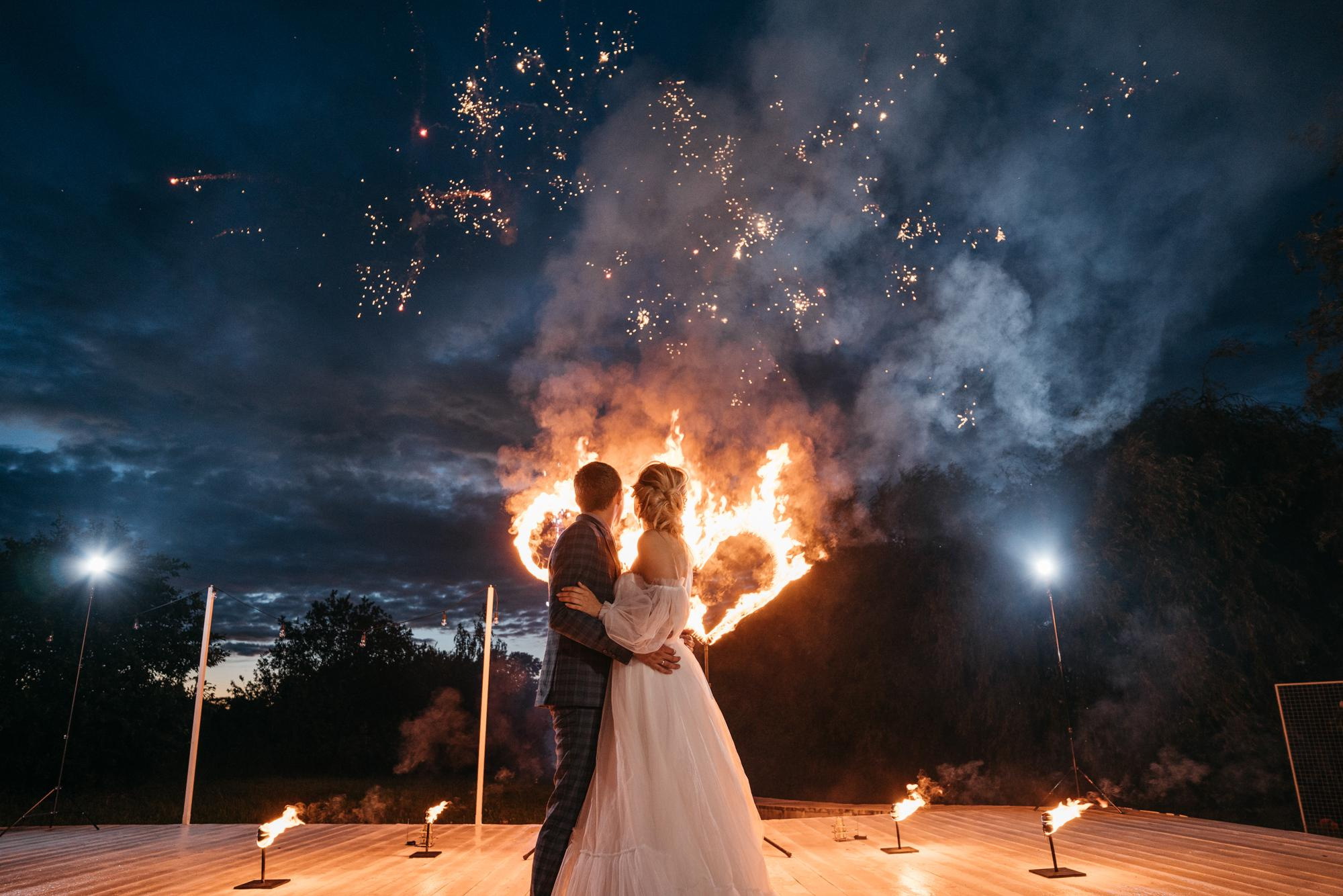 Свадебная фотосессия в парке Харитоновых, свадебная фотосессия в парке, на природе. Красивая пара, помогу запечатлеть ваше свадебное событие. Фотограф Татьяна Мамонтова