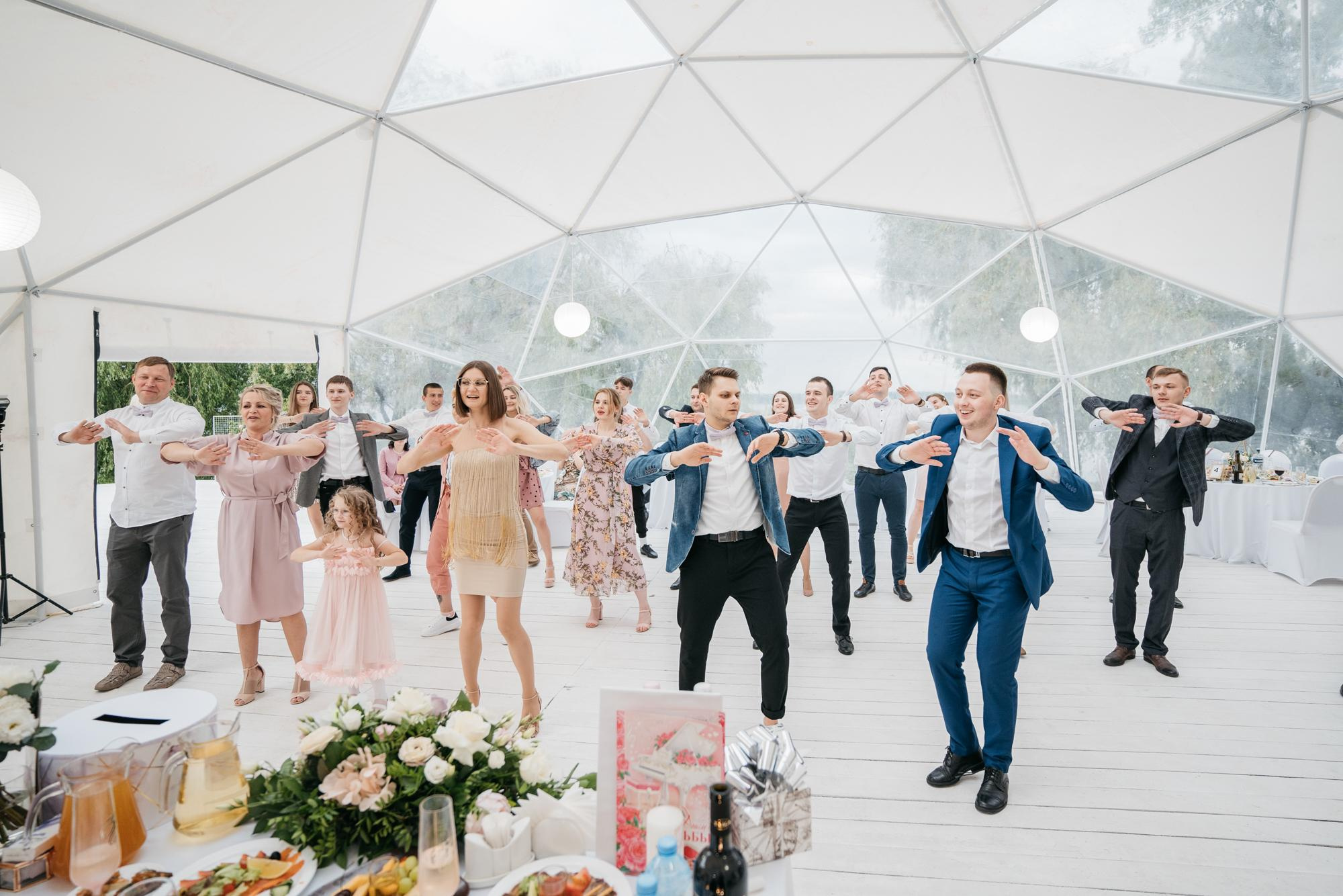 Свадебная фотосессия в парке Харитоновых, свадебная фотосессия в парке, на природе. Красивая пара, помогу запечатлеть ваше свадебное событие. Фотограф Татьяна Мамонтова