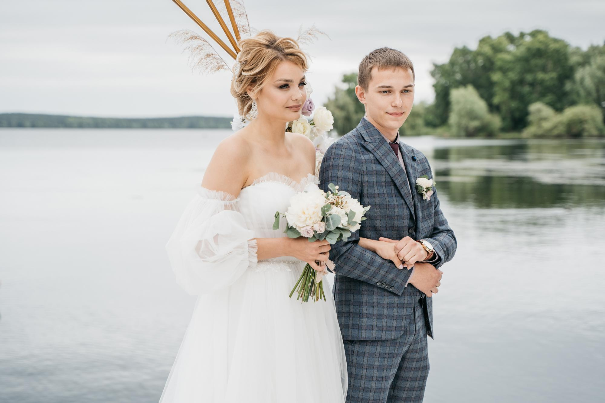 Свадебная фотосессия в парке Харитоновых, свадебная фотосессия в парке, на природе. Красивая пара, помогу запечатлеть ваше свадебное событие. Фотограф Татьяна Мамонтова