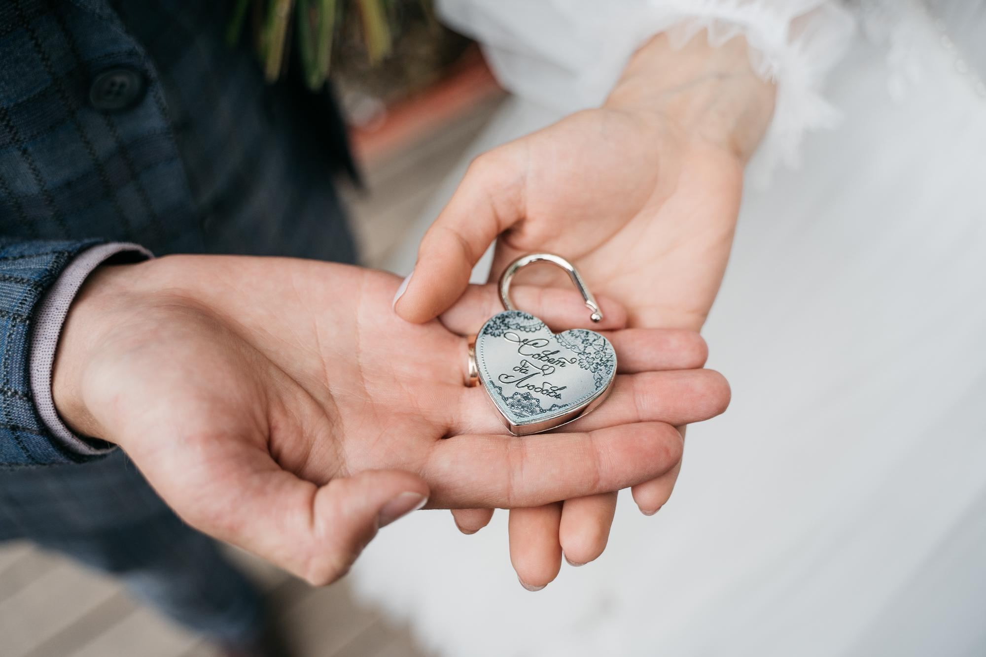Свадебная фотосессия в парке Харитоновых, свадебная фотосессия в парке, на природе. Красивая пара, помогу запечатлеть ваше свадебное событие. Фотограф Татьяна Мамонтова