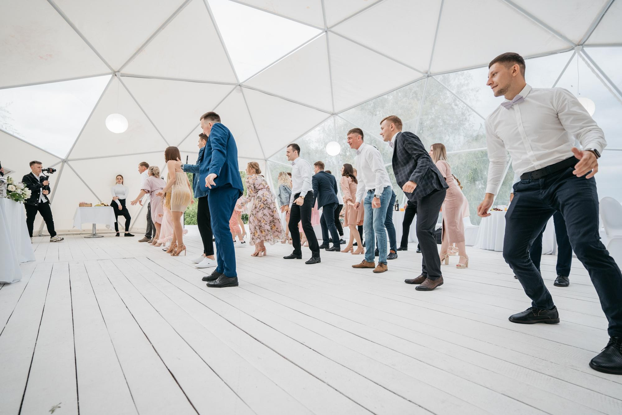 Свадебная фотосессия в парке Харитоновых, свадебная фотосессия в парке, на природе. Красивая пара, помогу запечатлеть ваше свадебное событие. Фотограф Татьяна Мамонтова