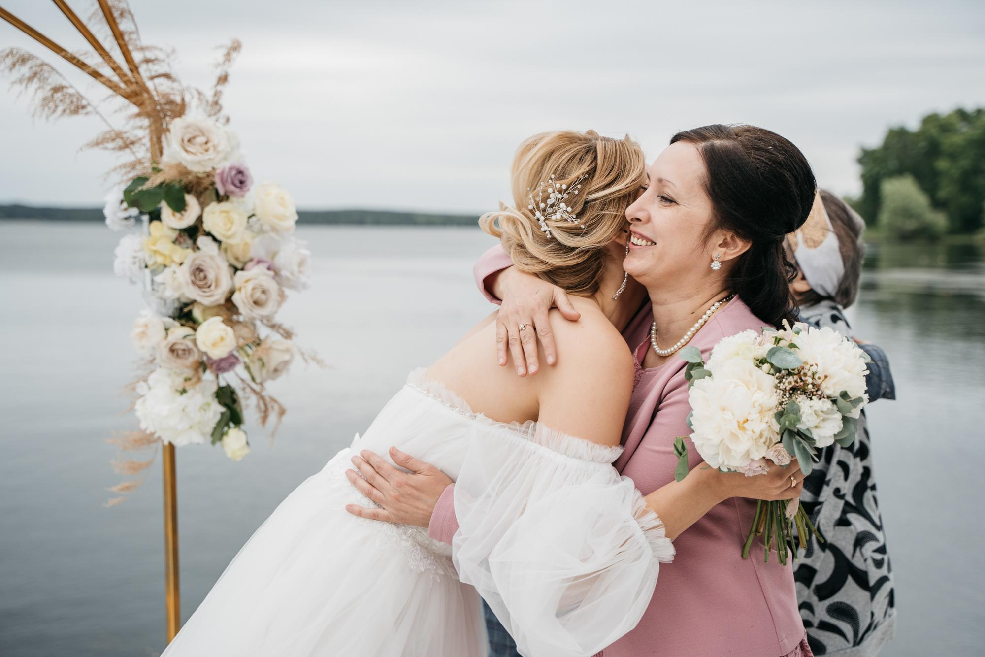 Свадебная фотосессия в парке Харитоновых, свадебная фотосессия в парке, на природе. Красивая пара, помогу запечатлеть ваше свадебное событие. Фотограф Татьяна Мамонтова