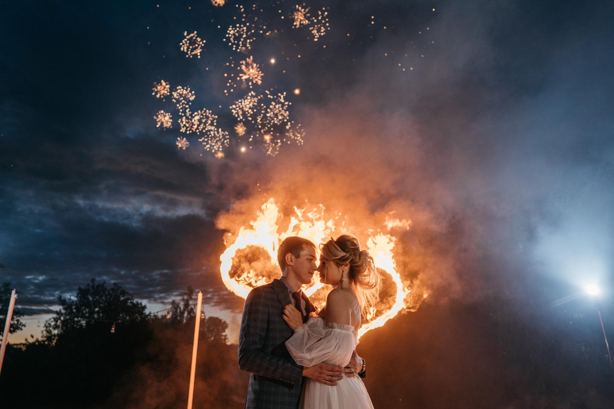 Свадебная фотосессия в парке Харитоновых, свадебная фотосессия в парке, на природе. Красивая пара, помогу запечатлеть ваше свадебное событие. Фотограф Татьяна Мамонтова
