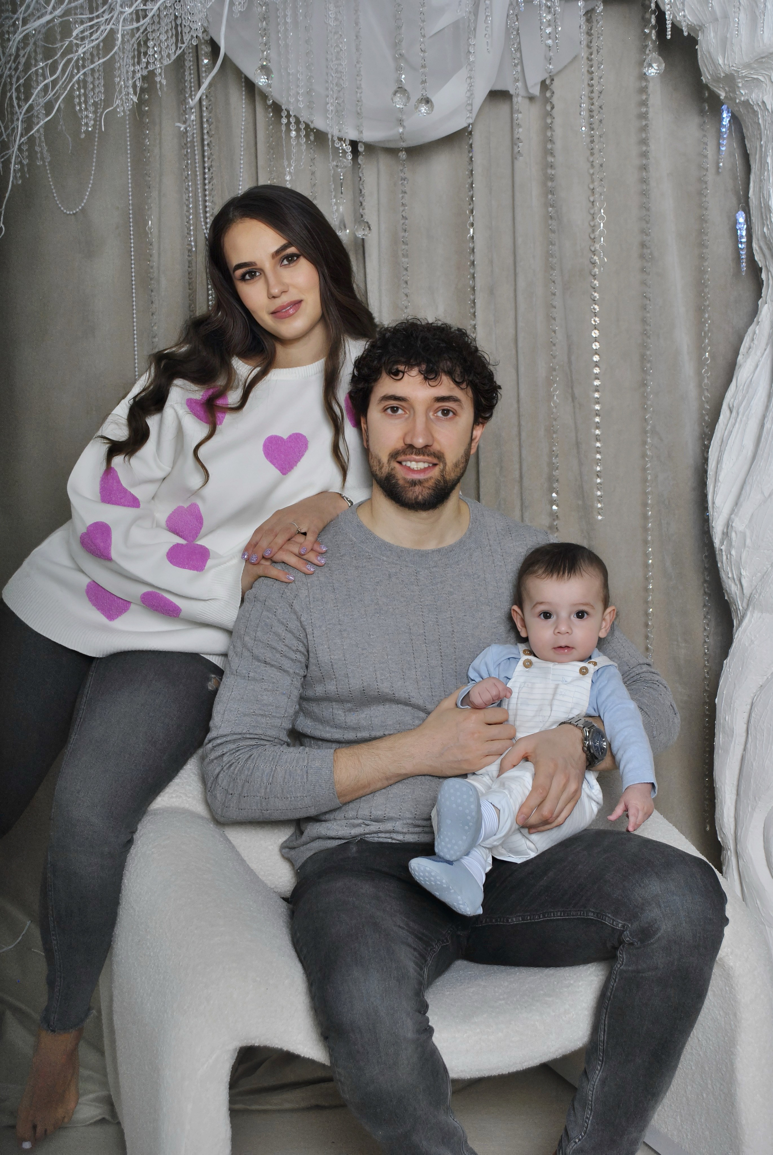 Лада и семья. Фотограф Мария Мусаелян