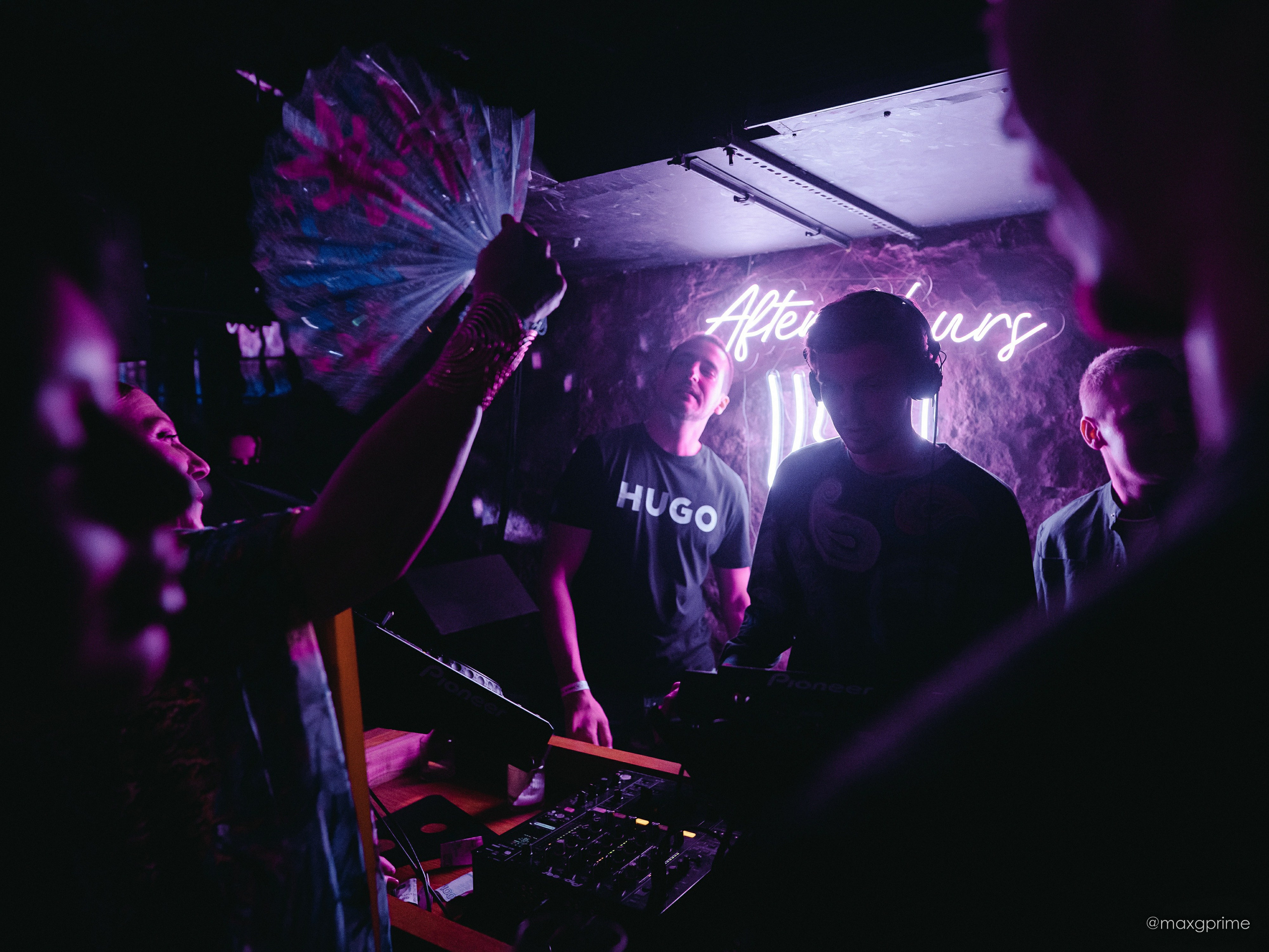 UNDERGROUND. Гришин Фотограф Екатеринбург/Репортаж/ Корпоративная/Свадебная съемка