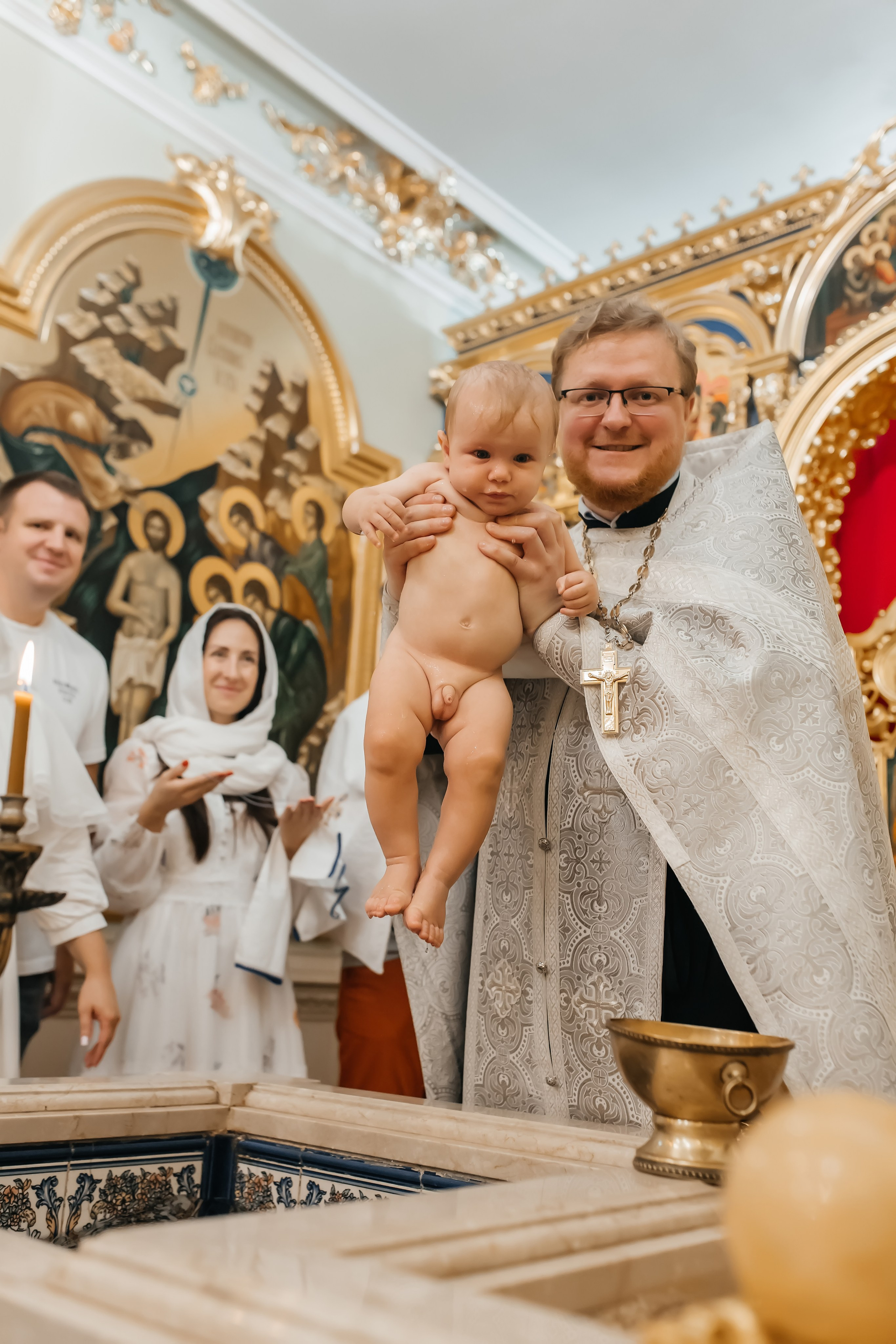 Крещение Марка в Храме всех святых на Соколе. Фотограф на крещение и венчание Москва  Надежда Баланина