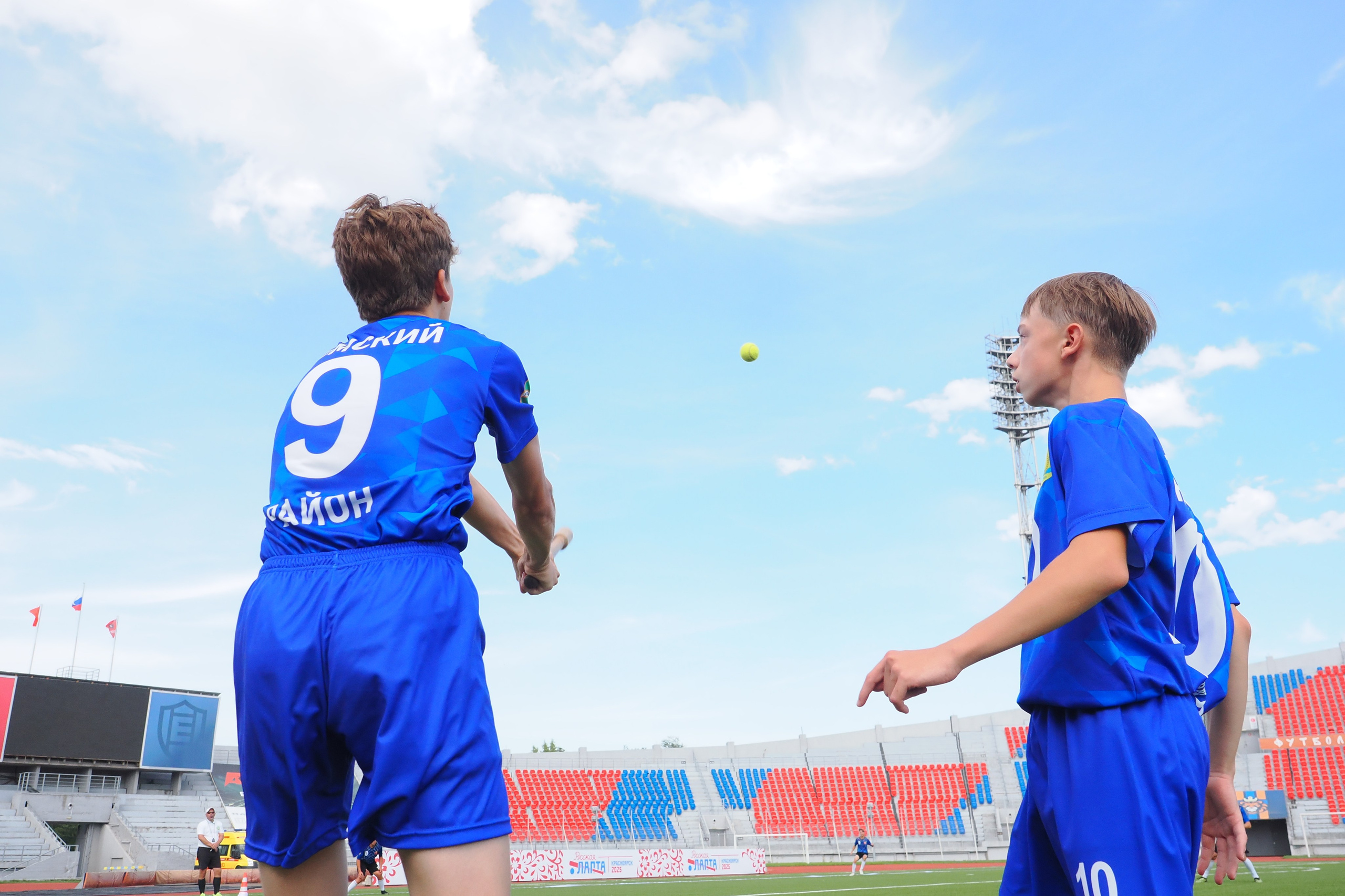 Всероссийские соревнования по русской лапте. Репортажный фотограф Алексей Козьмин