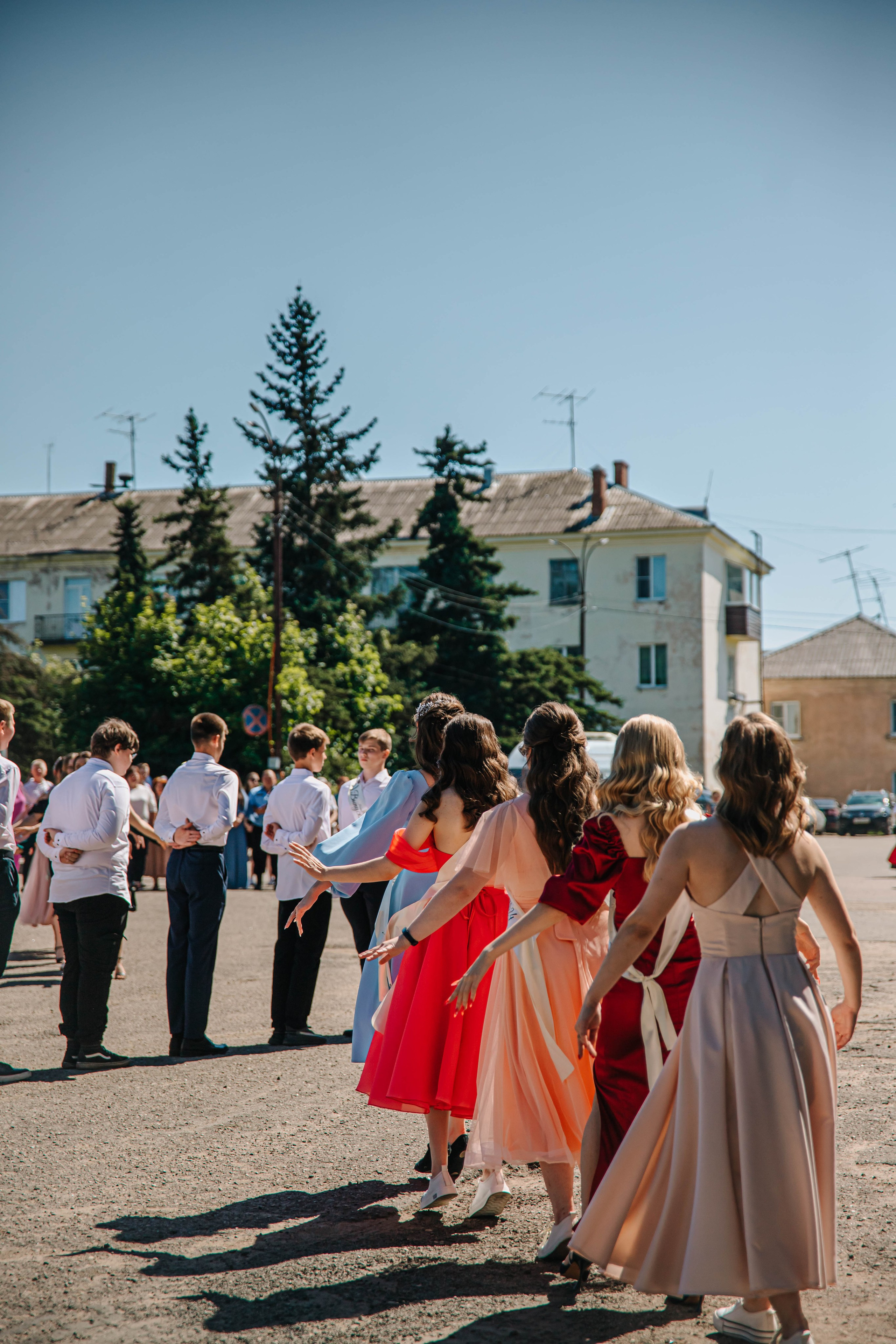 Выпускной 11 классов 2024 Невель. Фотограф Дарья Маташкова