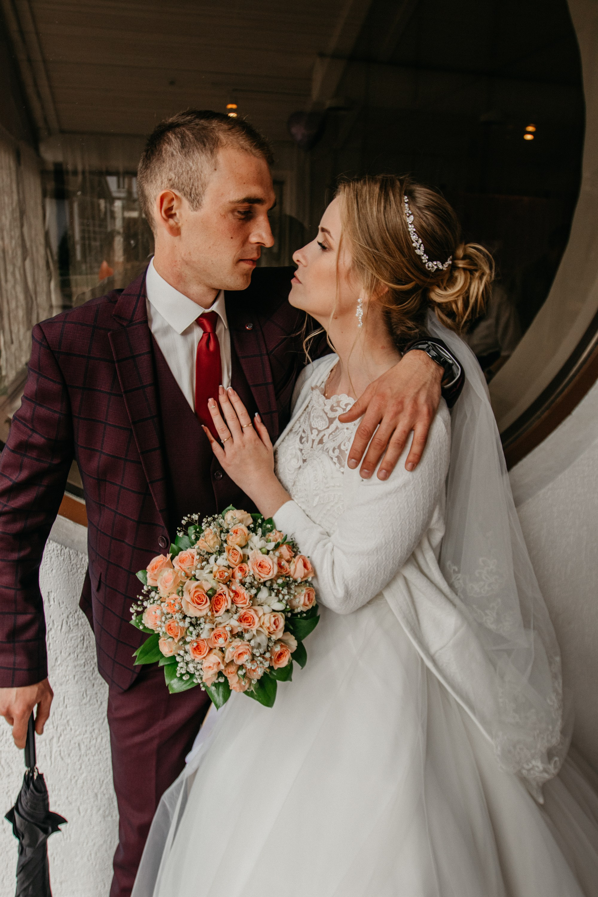 Свадебный фотограф в Подольске Ивана и Марии. Выпускные альбомы в Серпухове