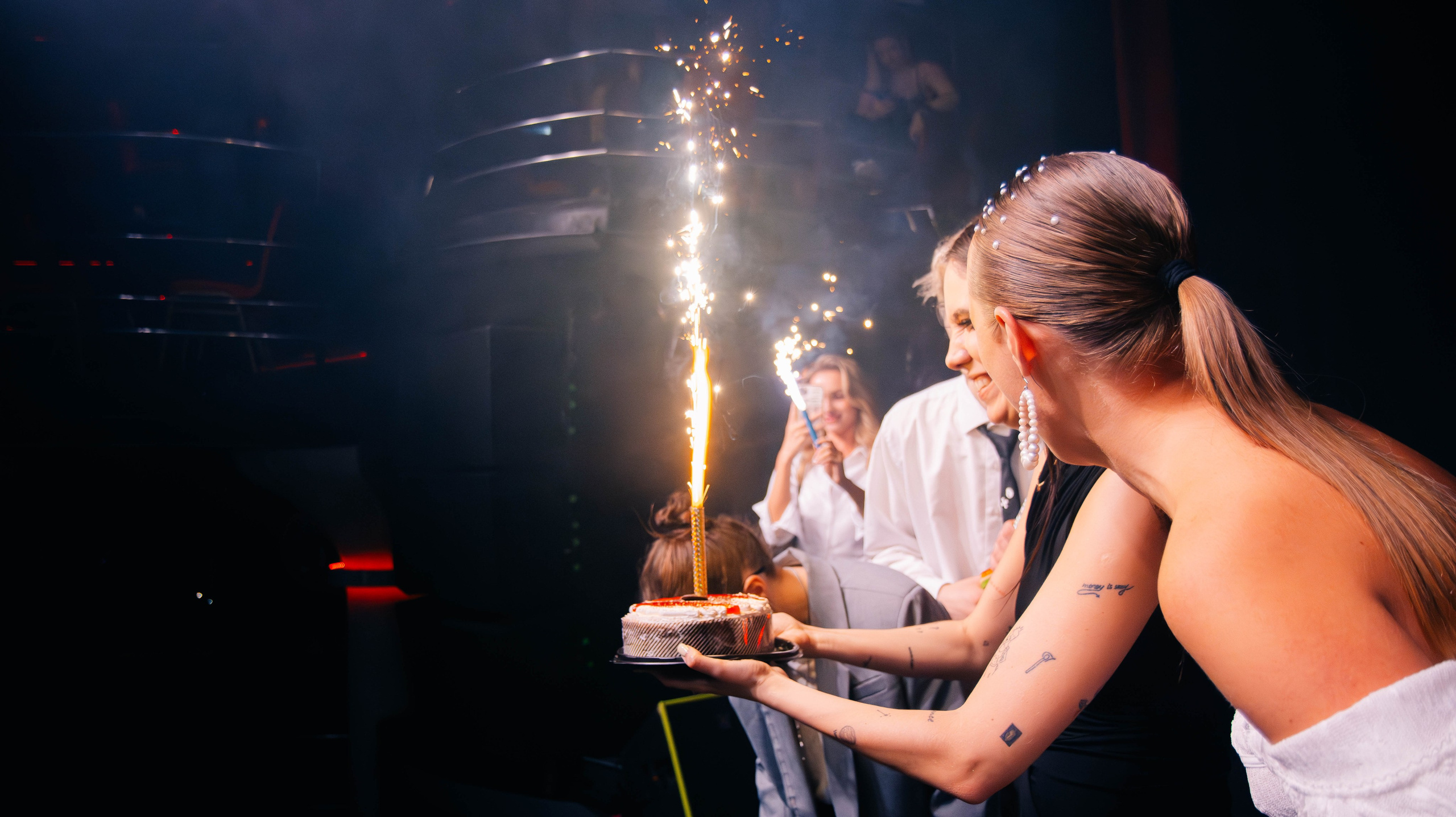 Тусовки. Фотограф Егор Огородов